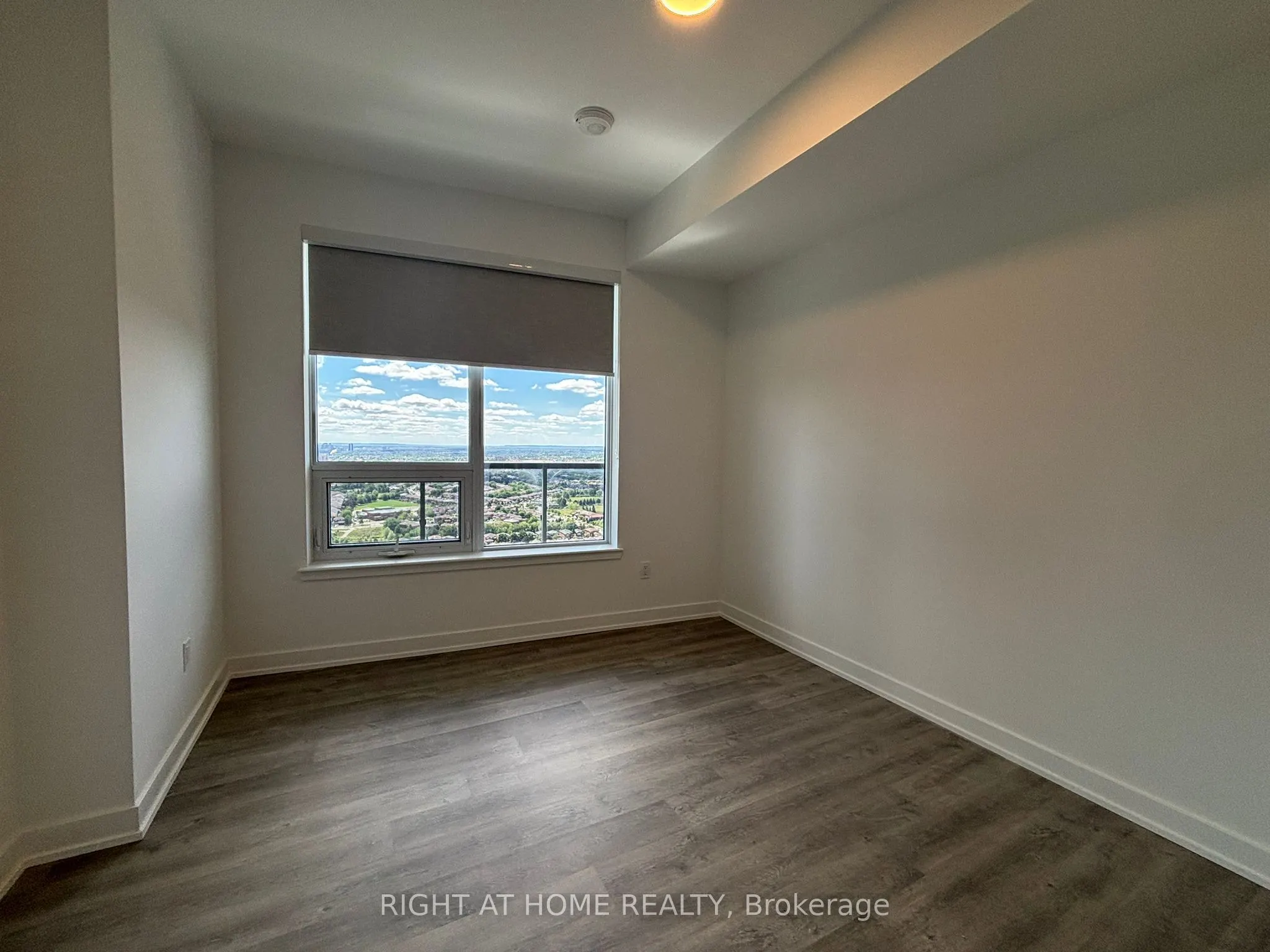 5105 Hurontario Street, #2905
