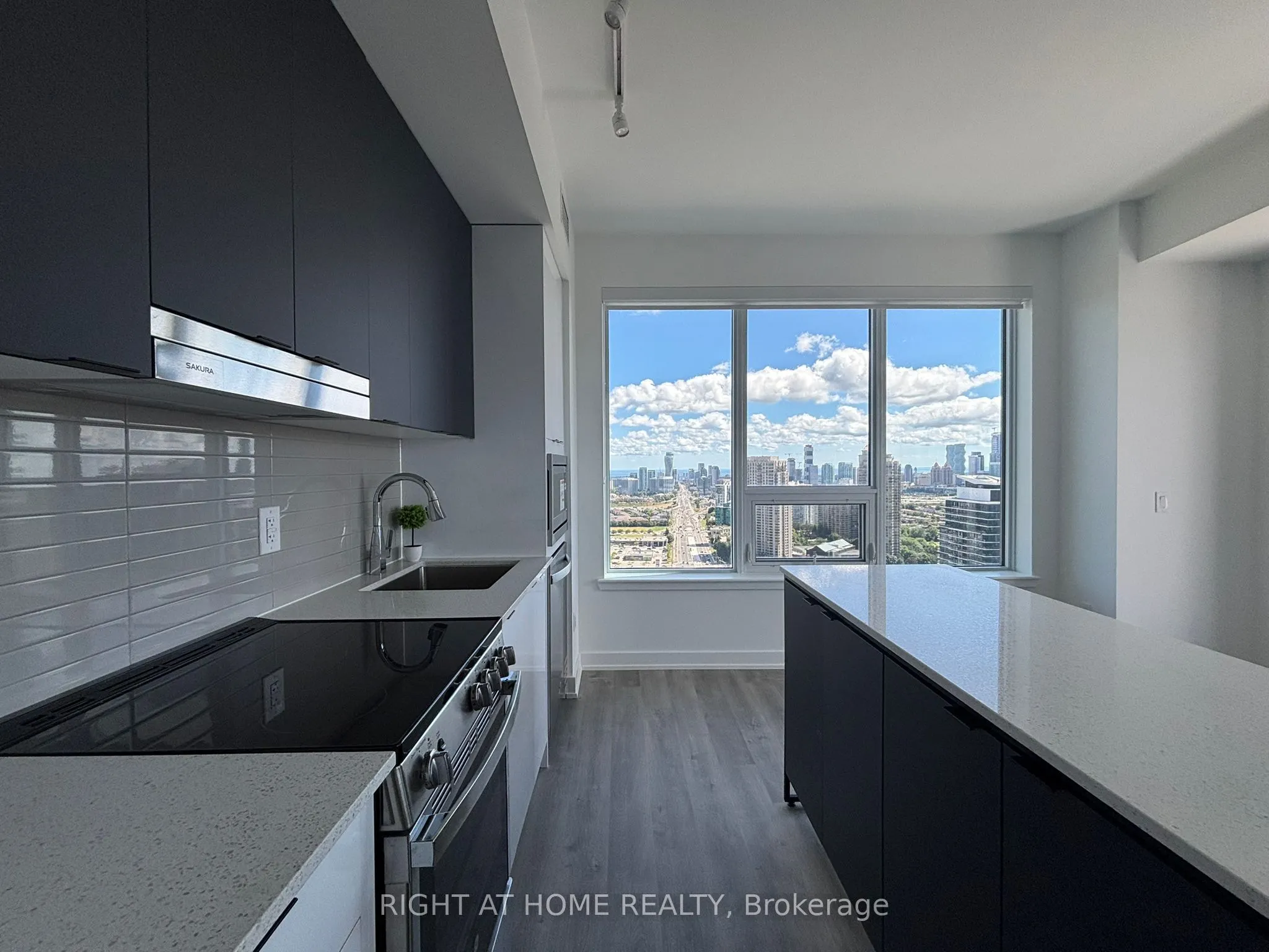 5105 Hurontario Street, #2905