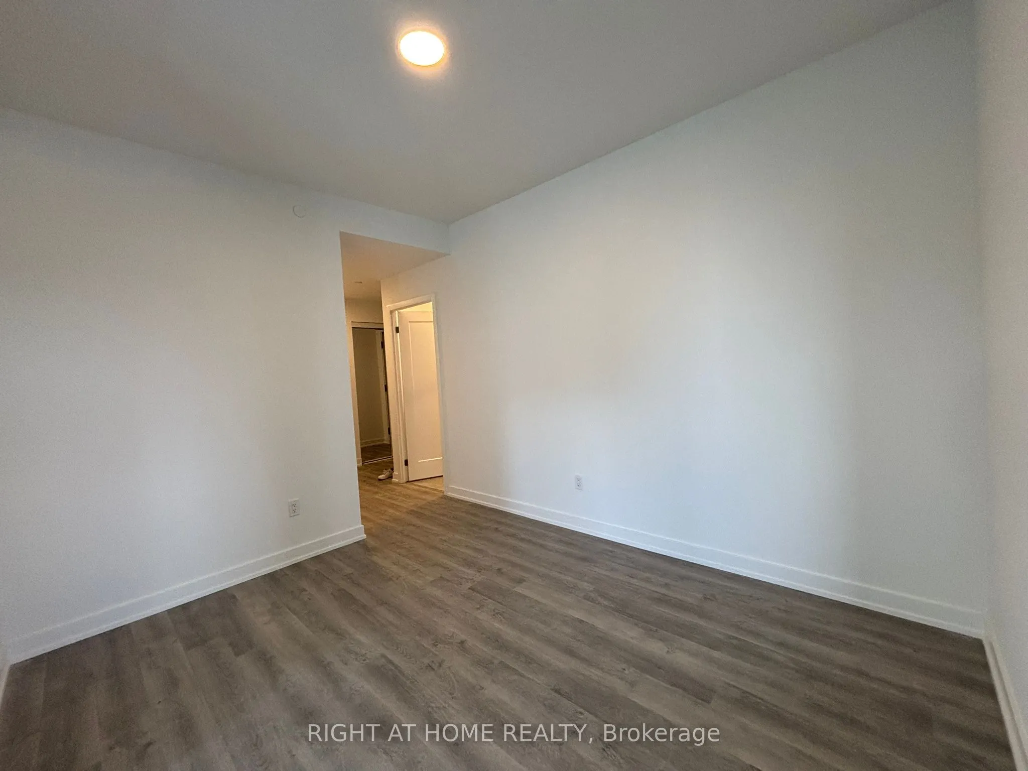 5105 Hurontario Street, #2905