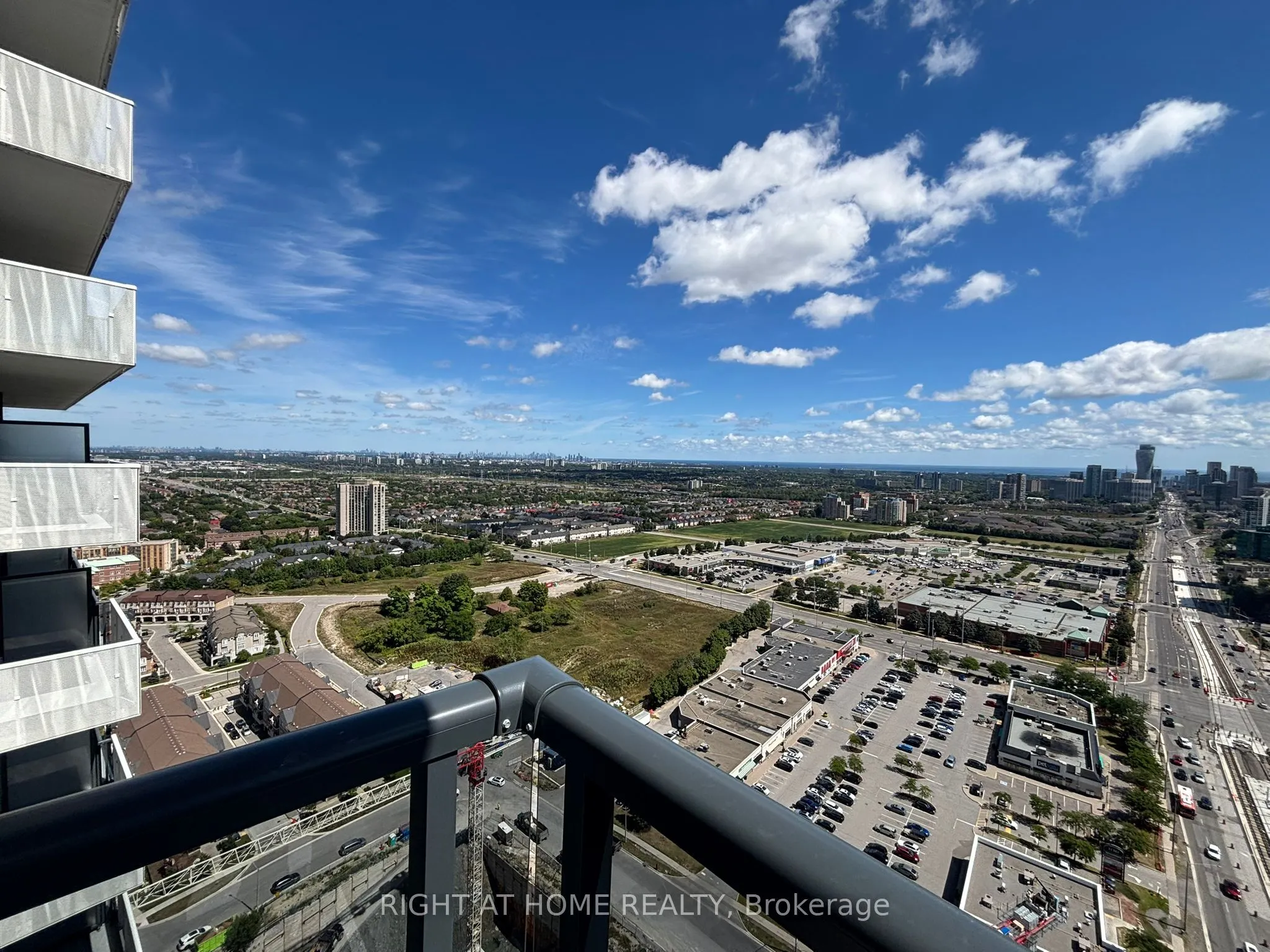 5105 Hurontario Street, #2905