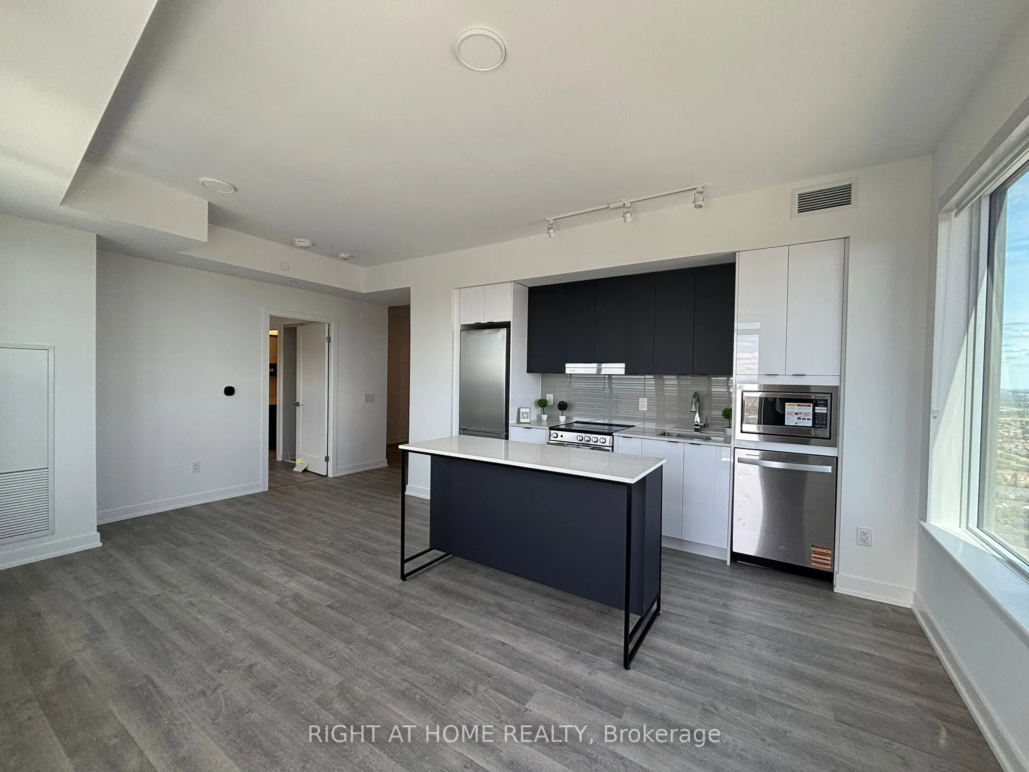 5105 Hurontario Street, #2905