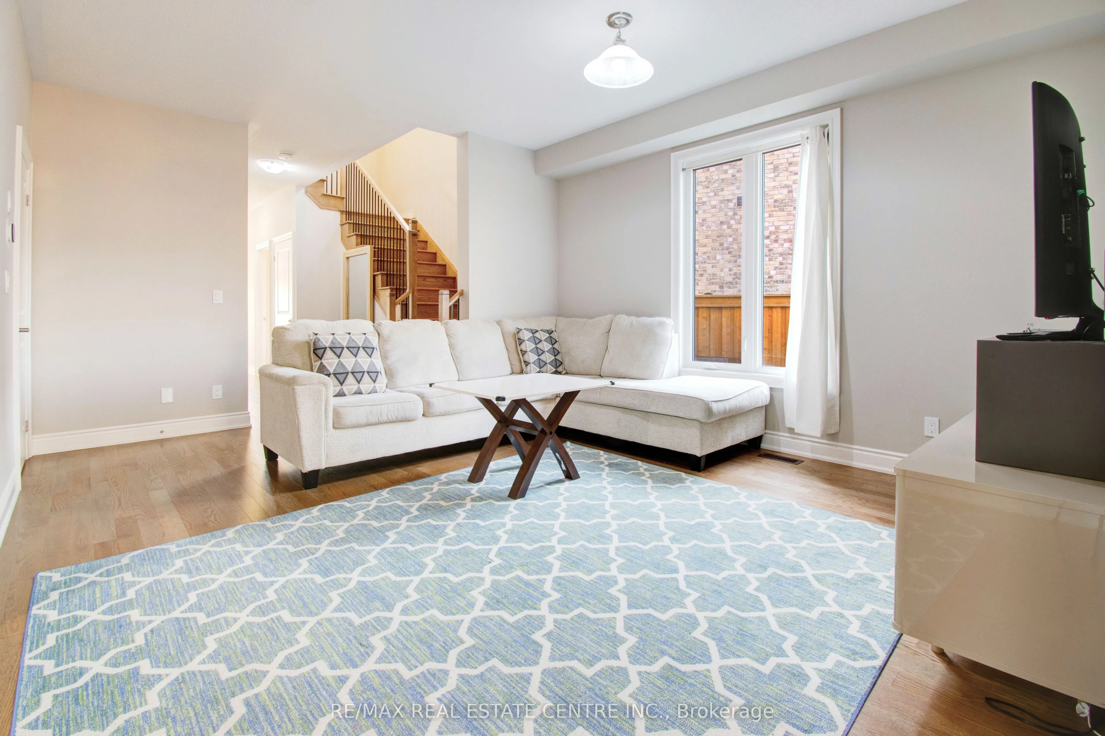 14 Ixworth Circle