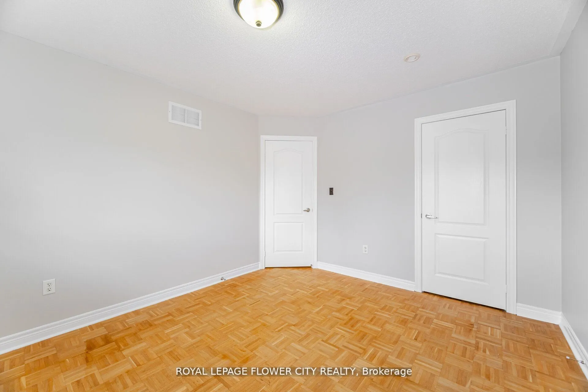 61 Headwater Road