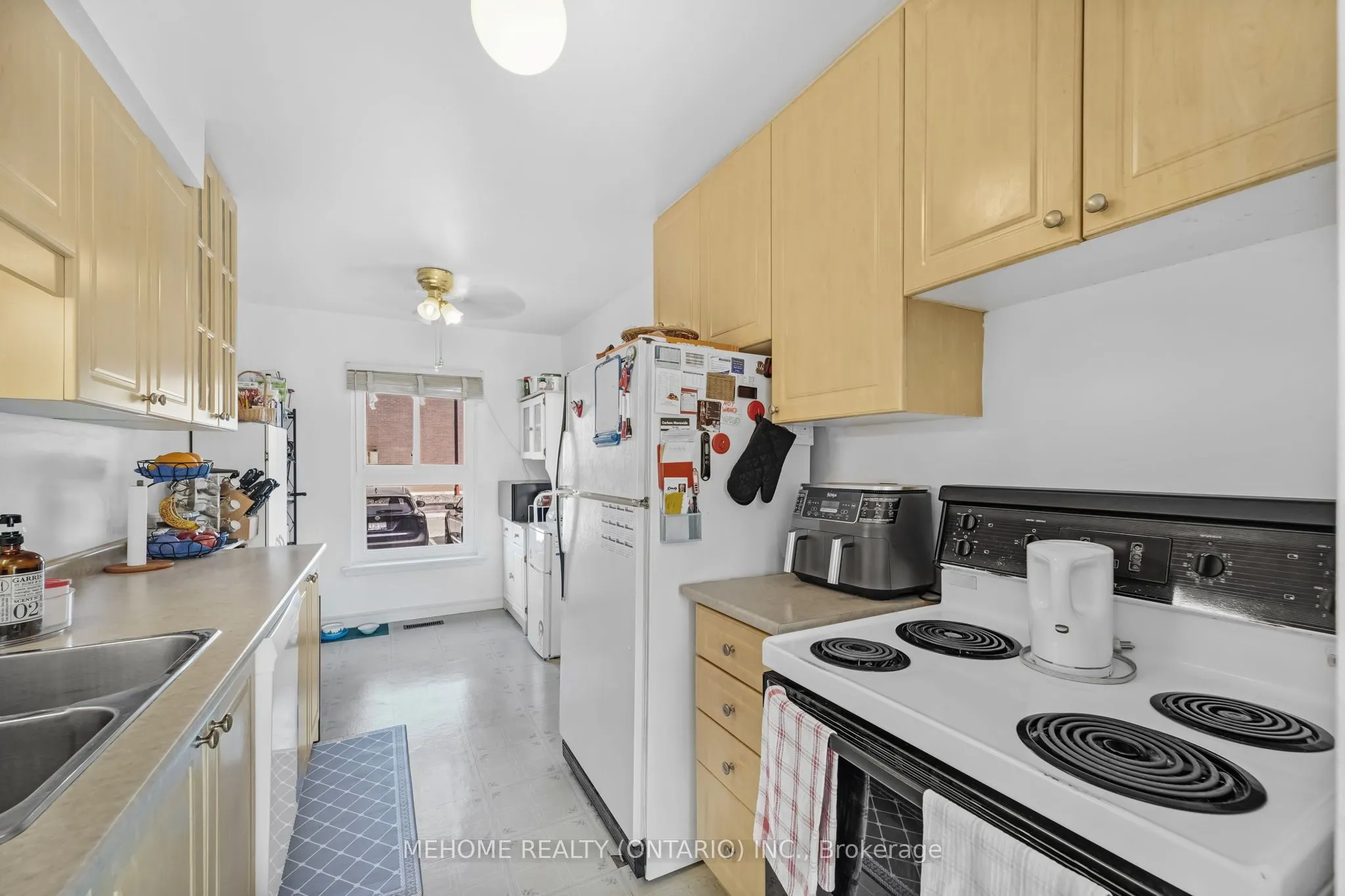 46 Dearbourne Boulevard, #19