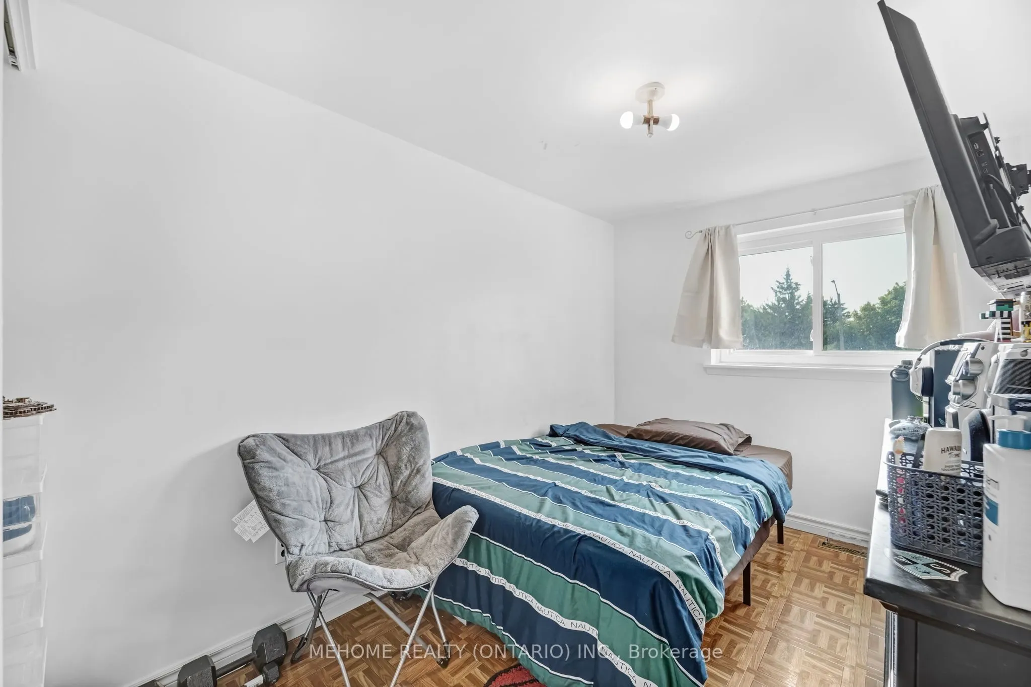 46 Dearbourne Boulevard, #19