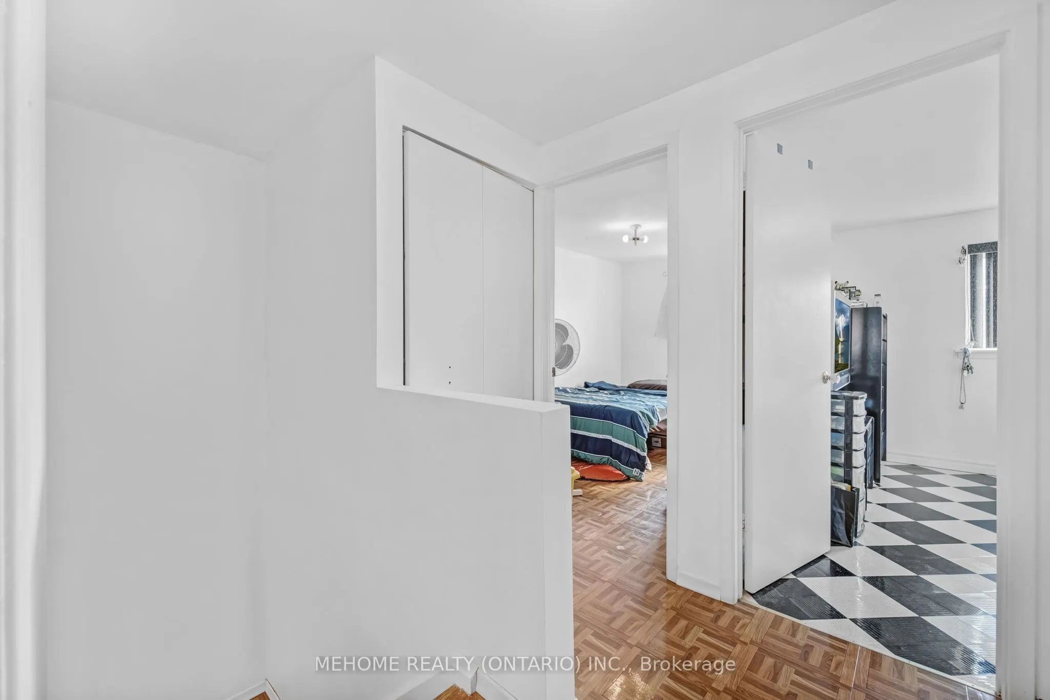 46 Dearbourne Boulevard, #19