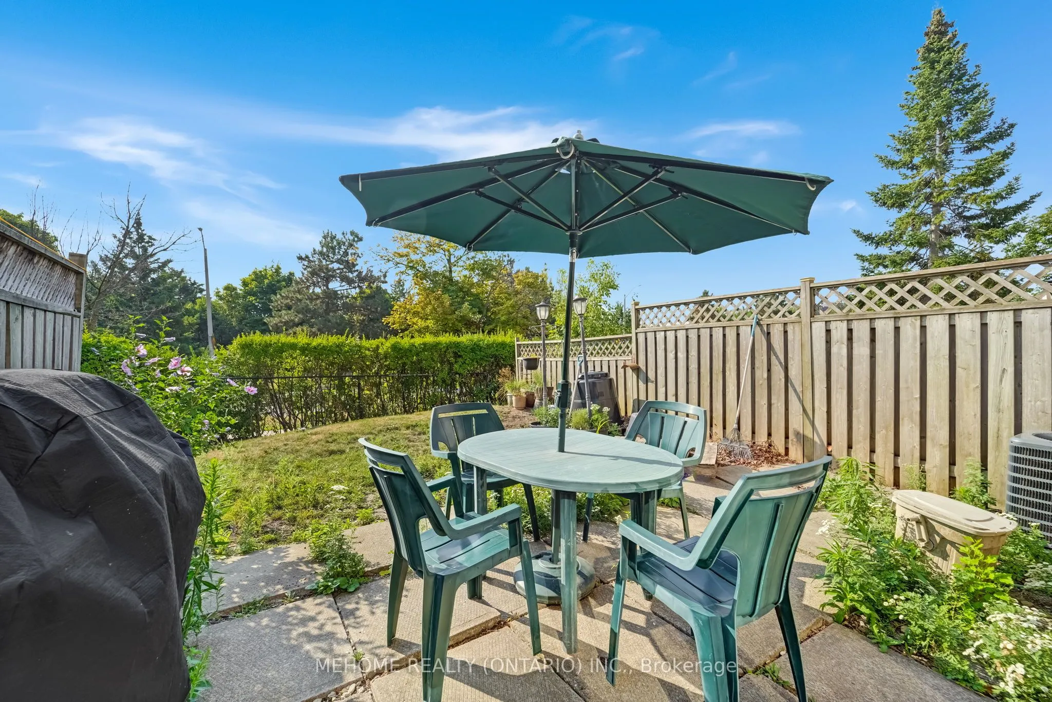 46 Dearbourne Boulevard, #19