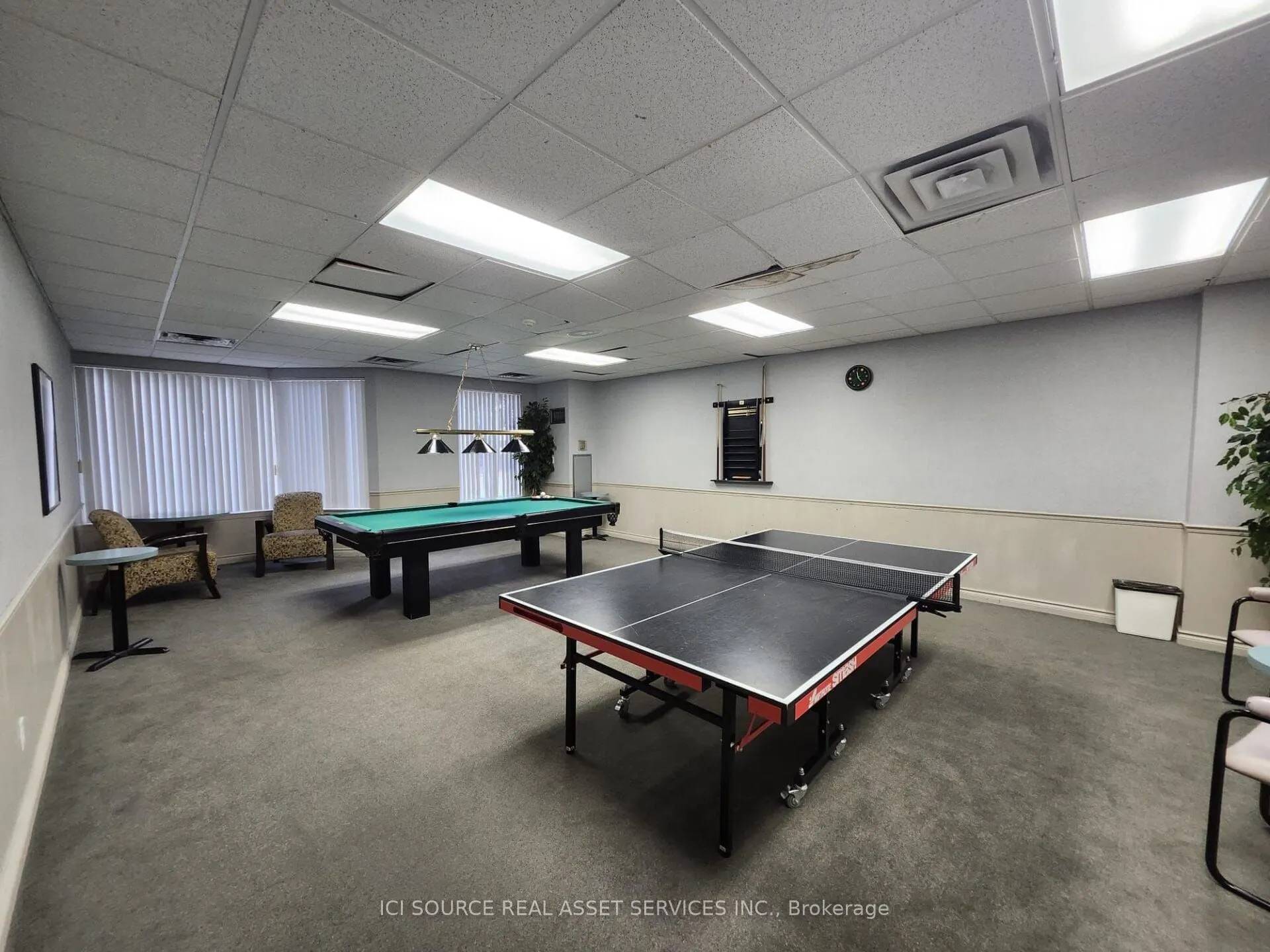 135 Hillcrest Avenue, #1211