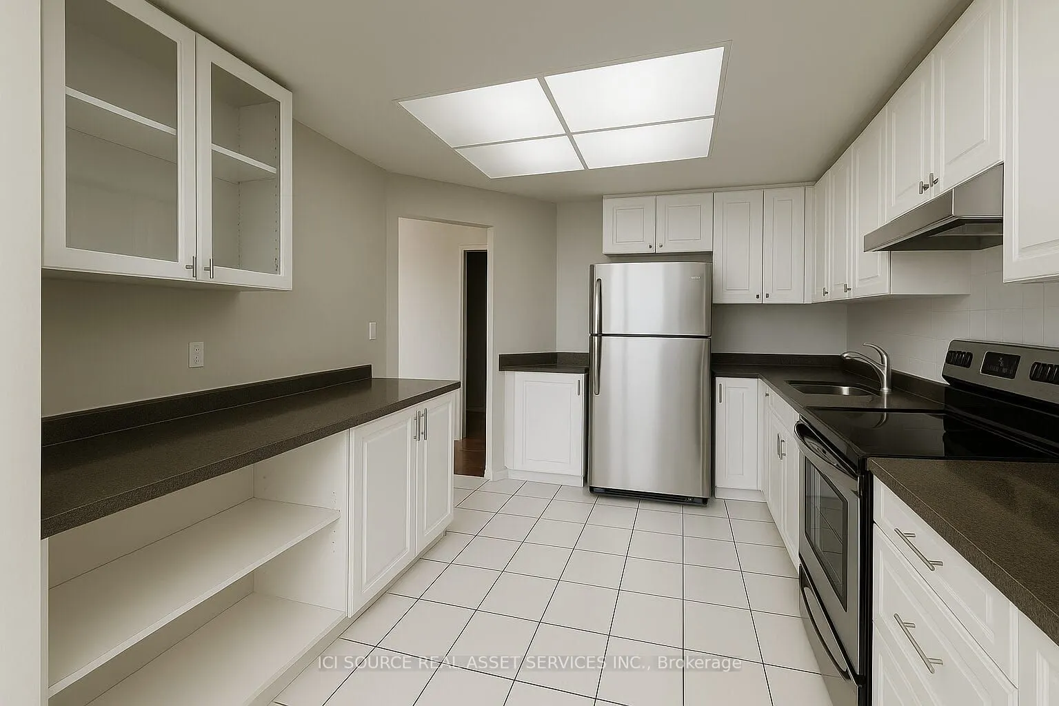 135 Hillcrest Avenue, #1211
