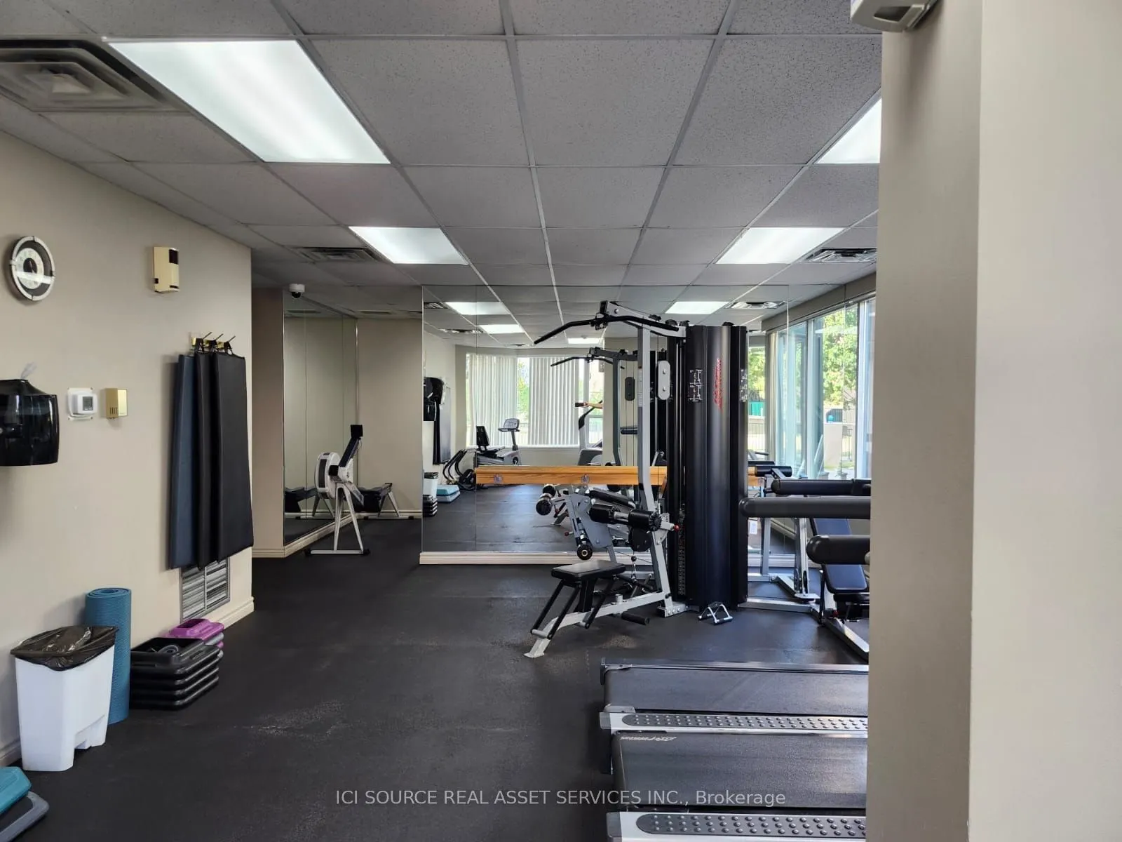 135 Hillcrest Avenue, #1211