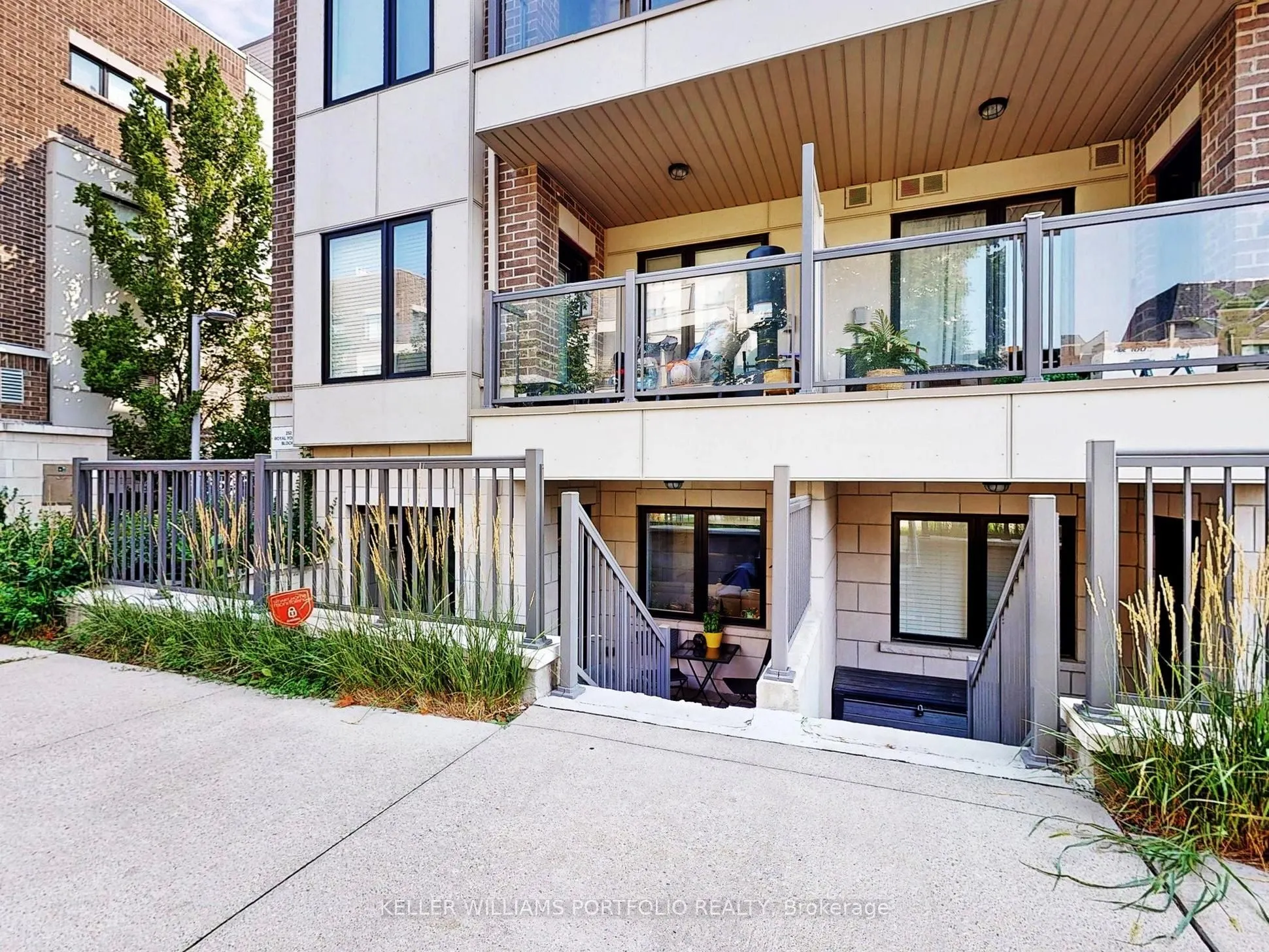 252 Royal York Road, #212