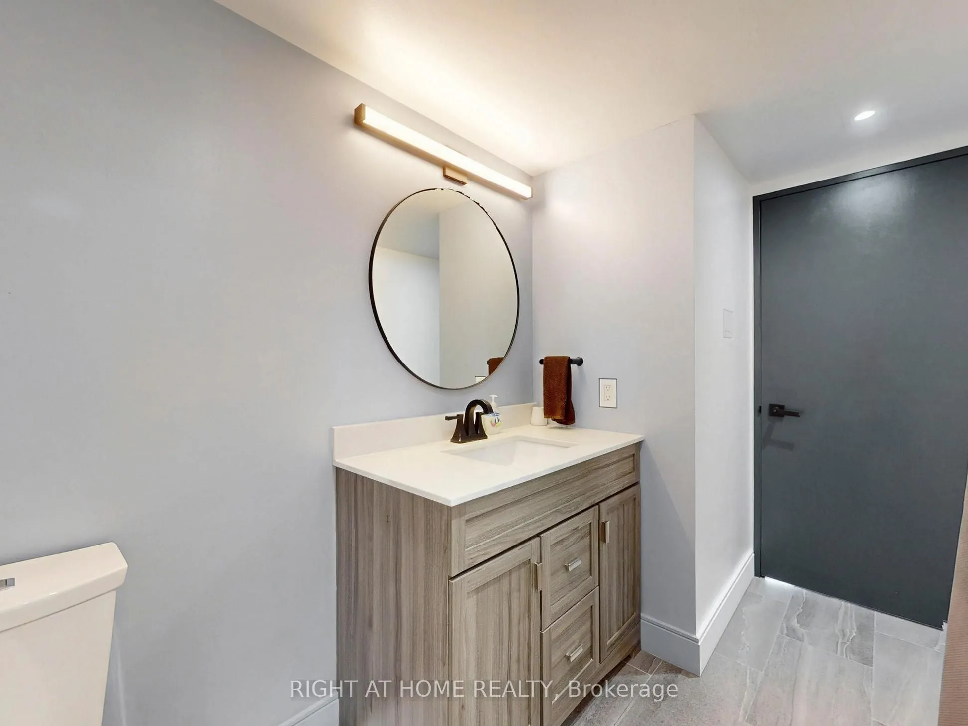 4205 Shipp Drive, #1403