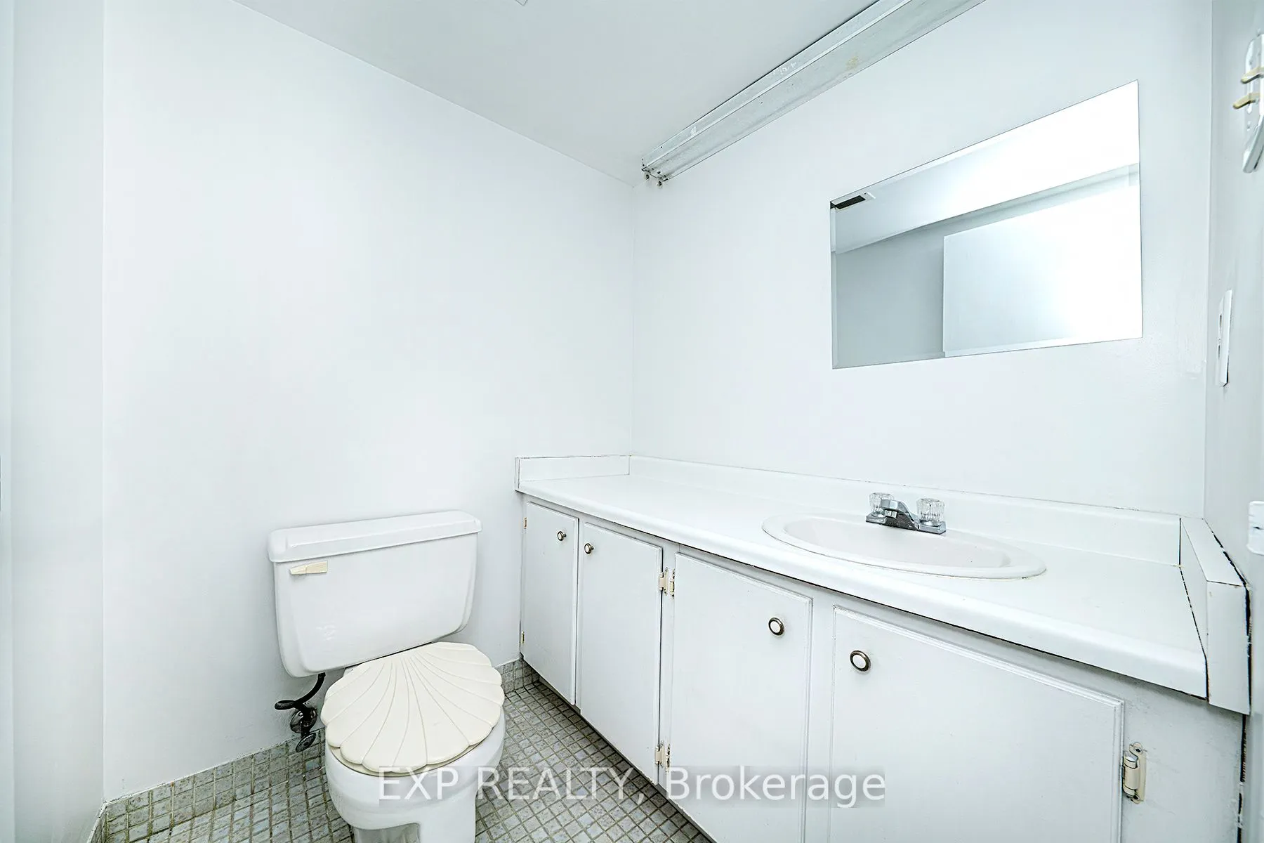 3 Lisa Street, #512