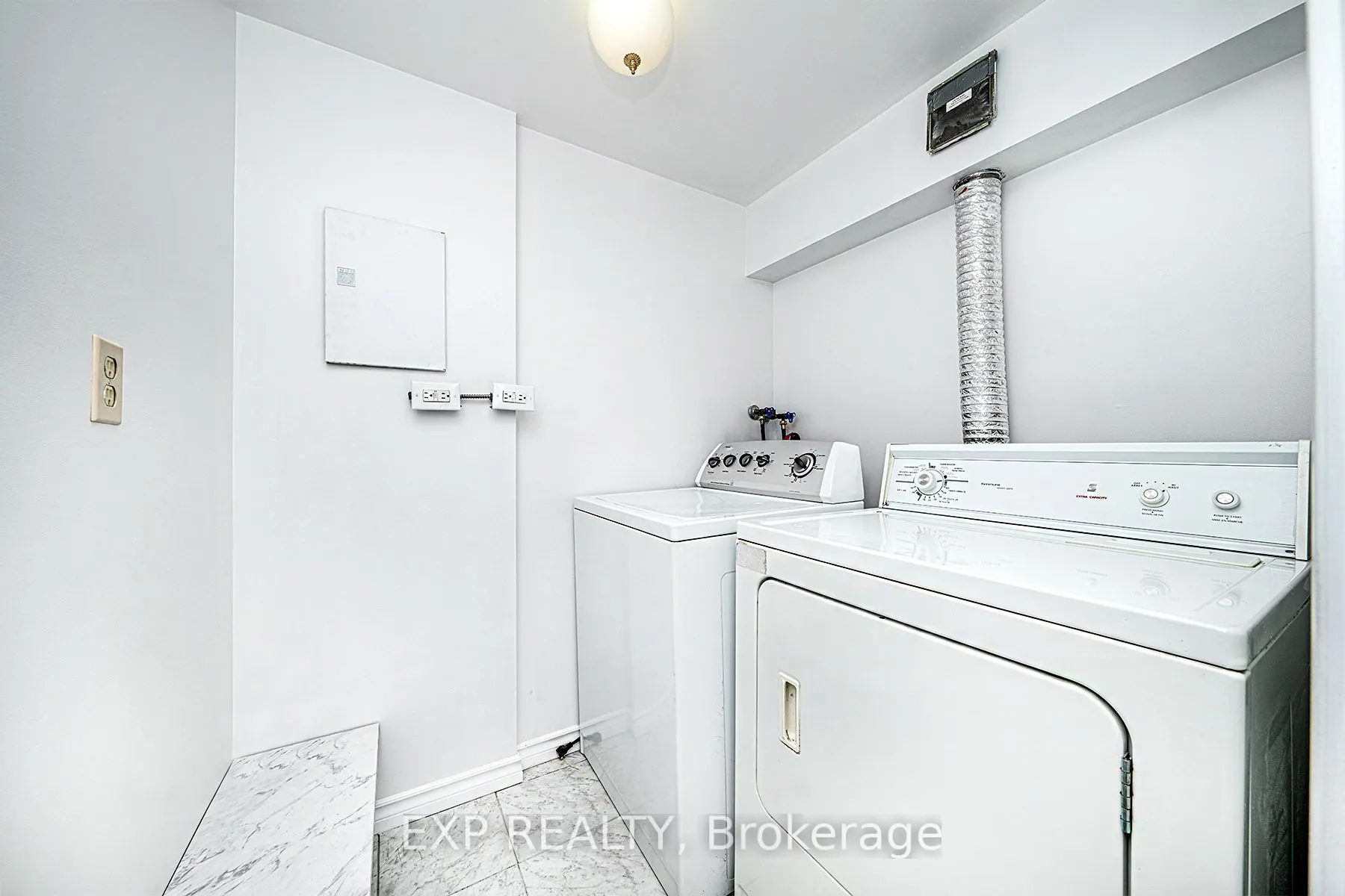 3 Lisa Street, #512