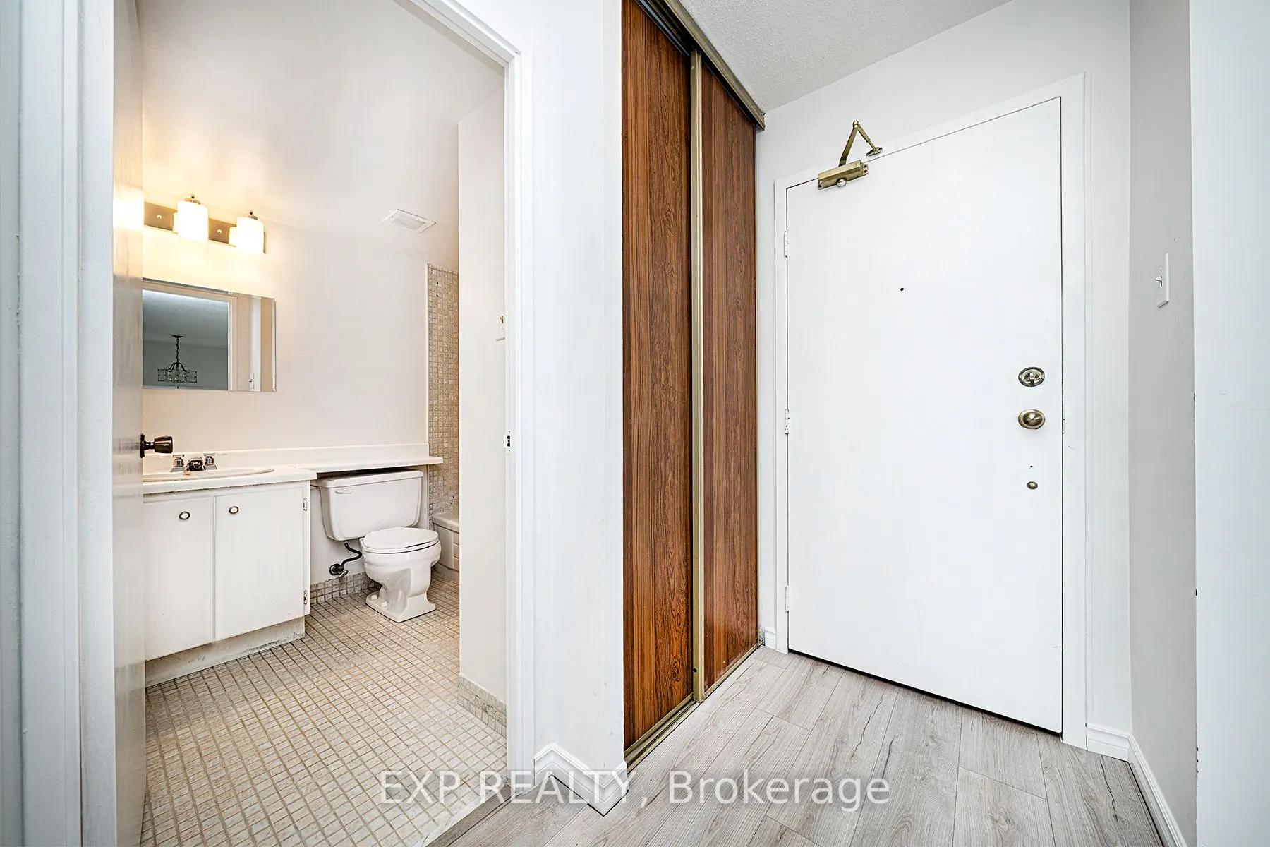 3 Lisa Street, #512