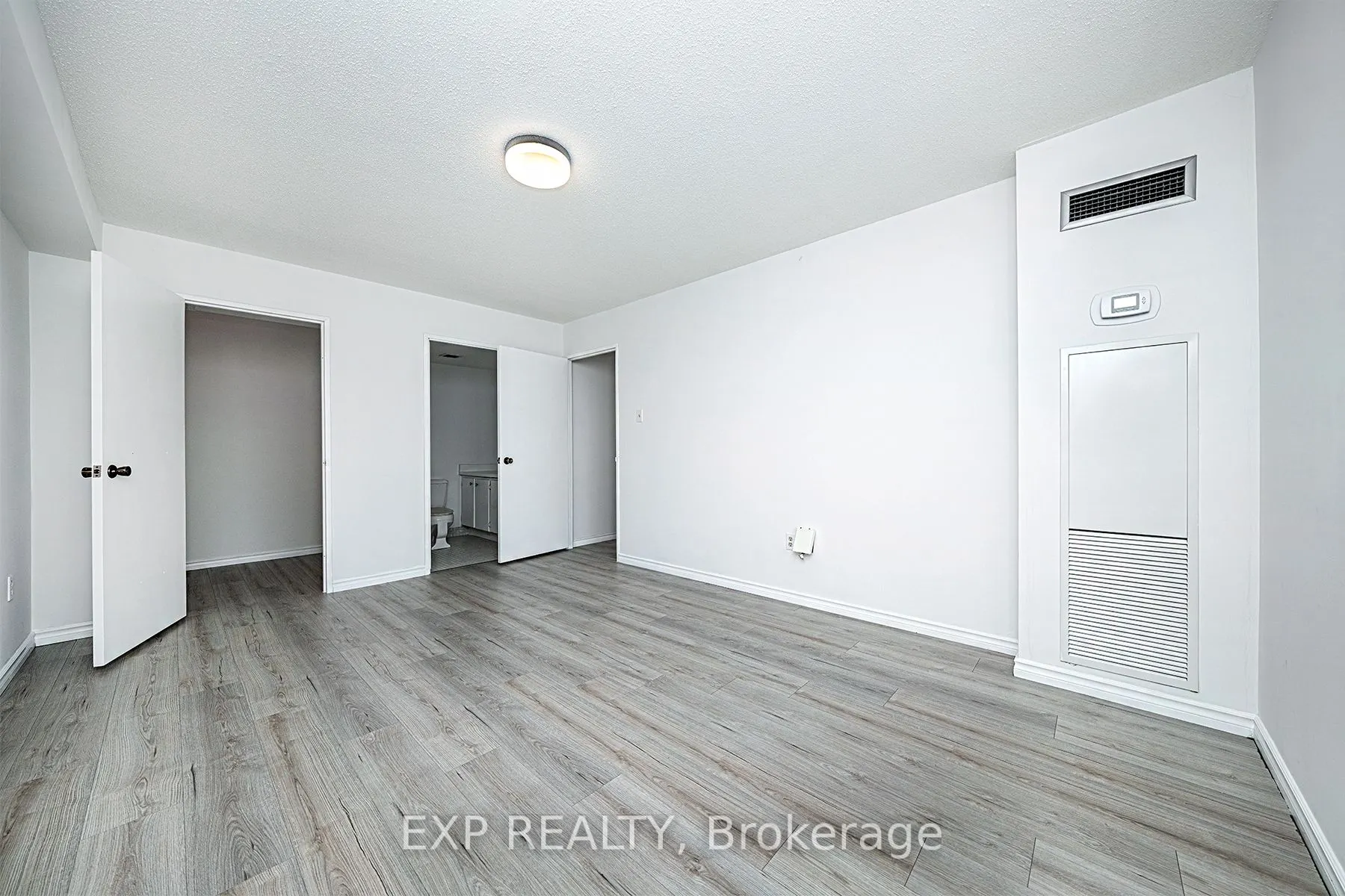 3 Lisa Street, #512