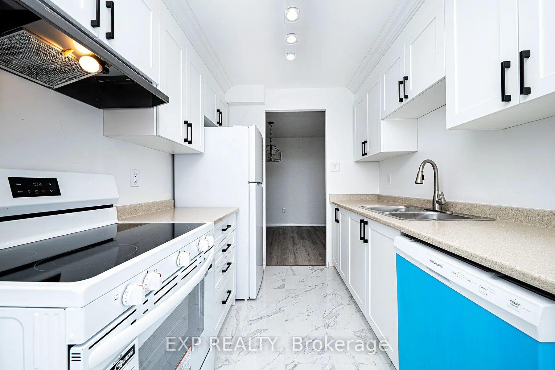 3 Lisa Street, #512