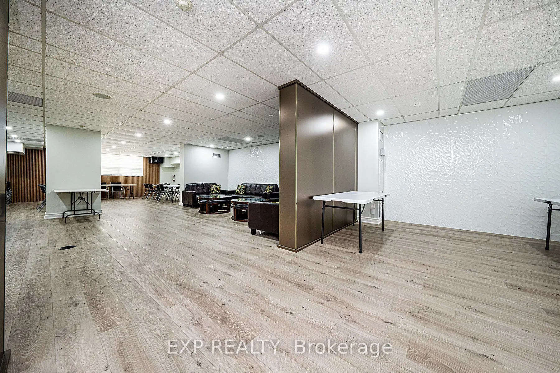 3 Lisa Street, #512