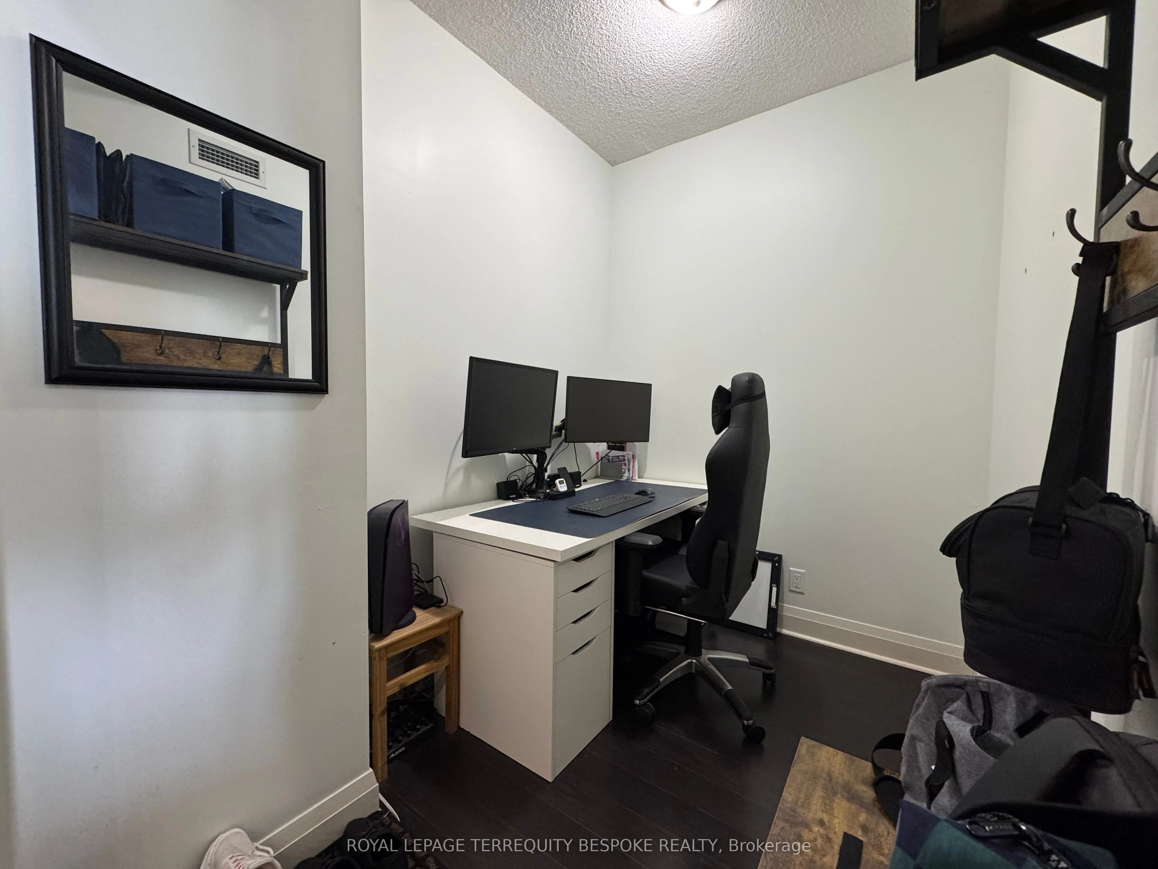 1185 The Queensway Avenue, #816