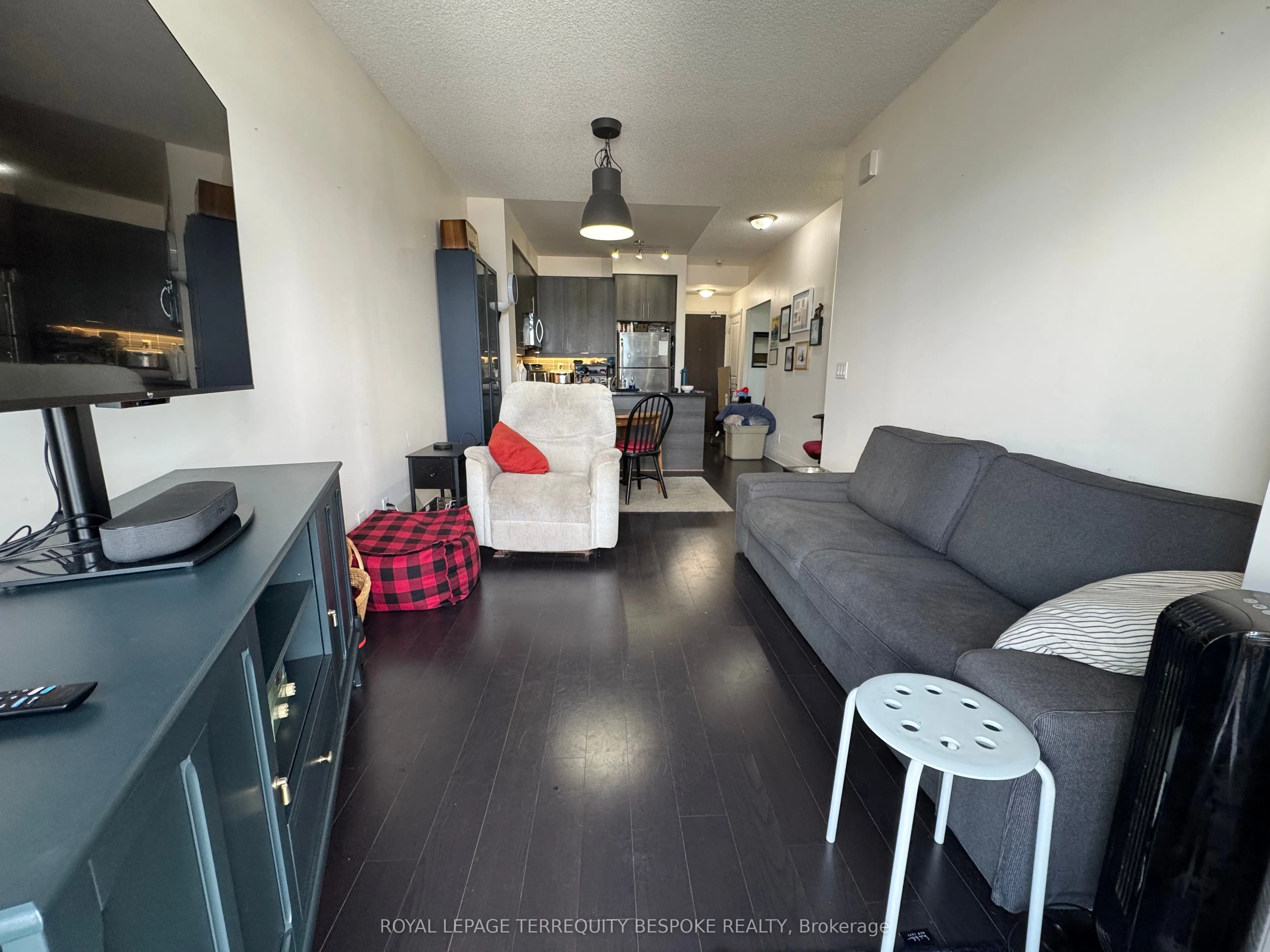 1185 The Queensway Avenue, #816