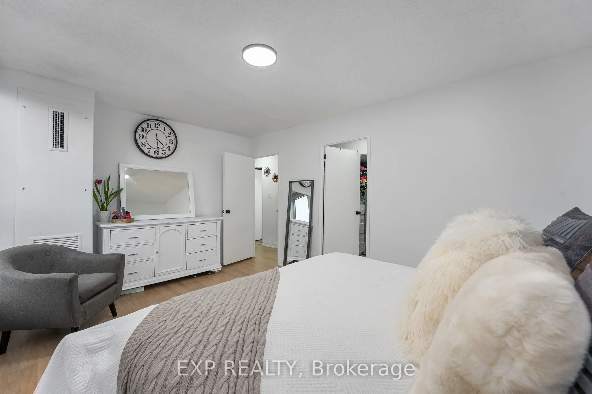 85 Emmett Avenue, #312