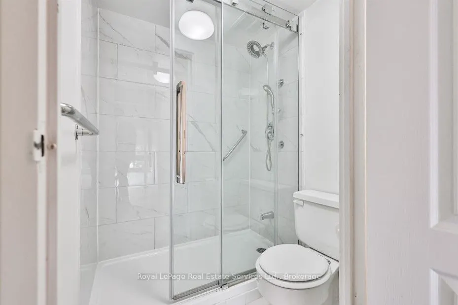 2185 Marine Drive, #304
