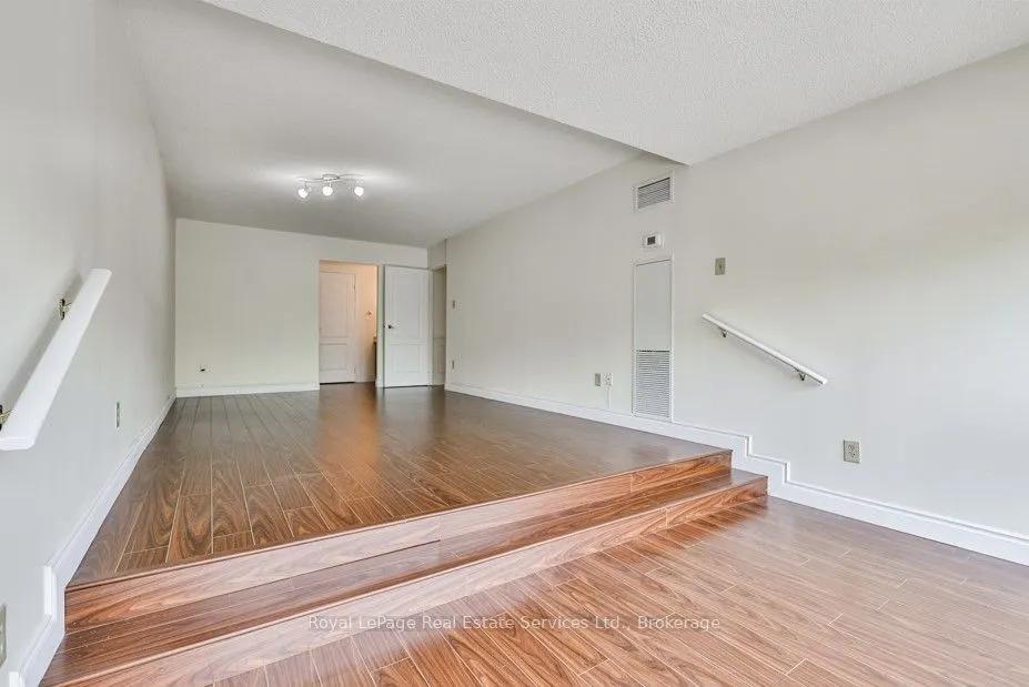 2185 Marine Drive, #304