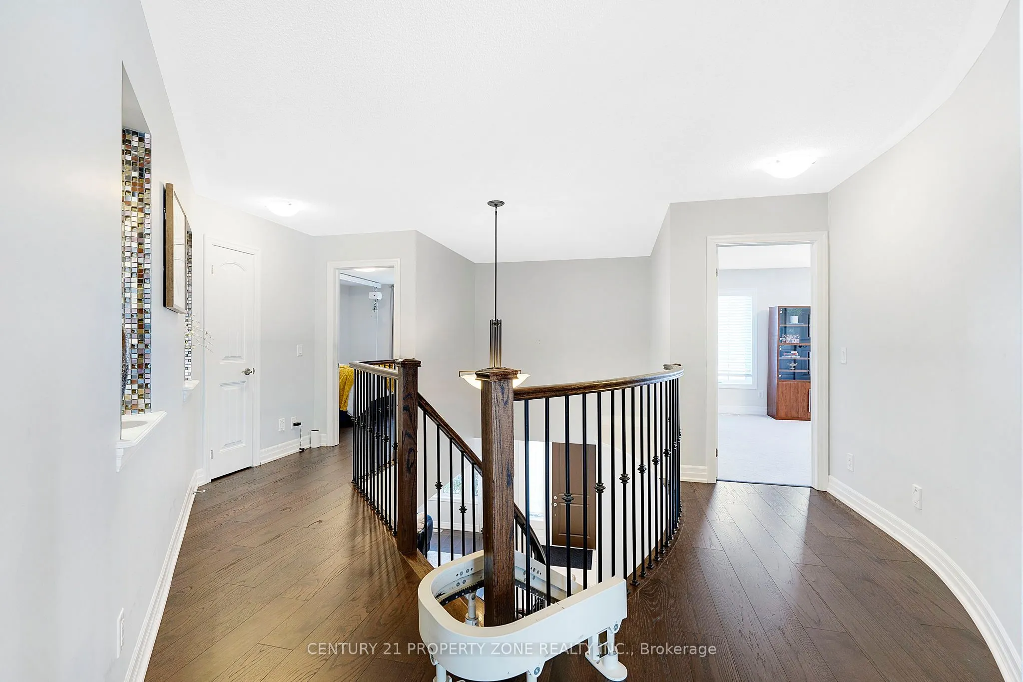 201 Holloway Terrace