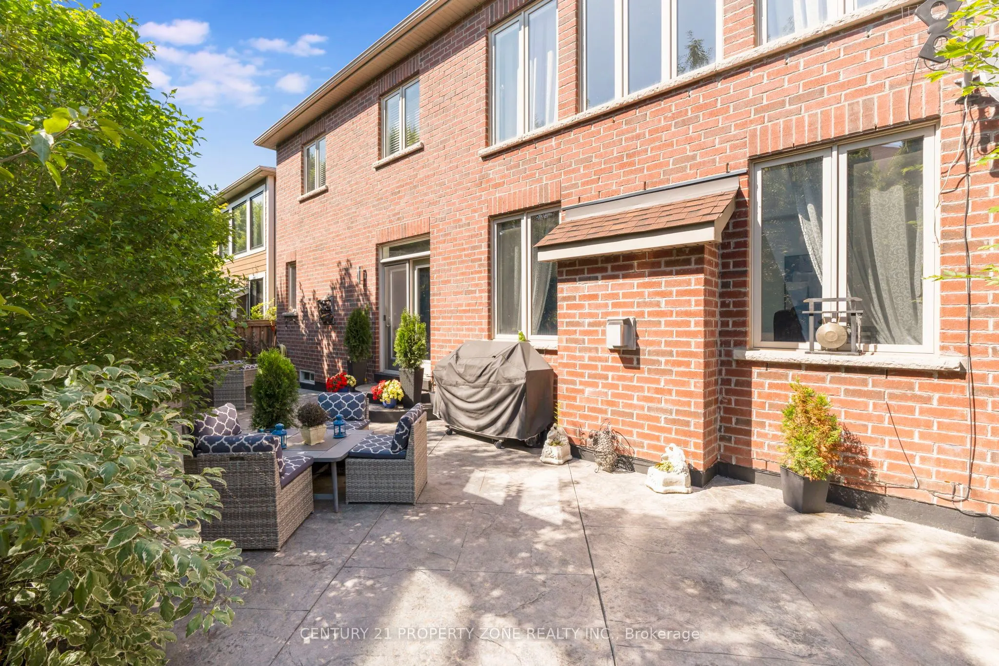 201 Holloway Terrace