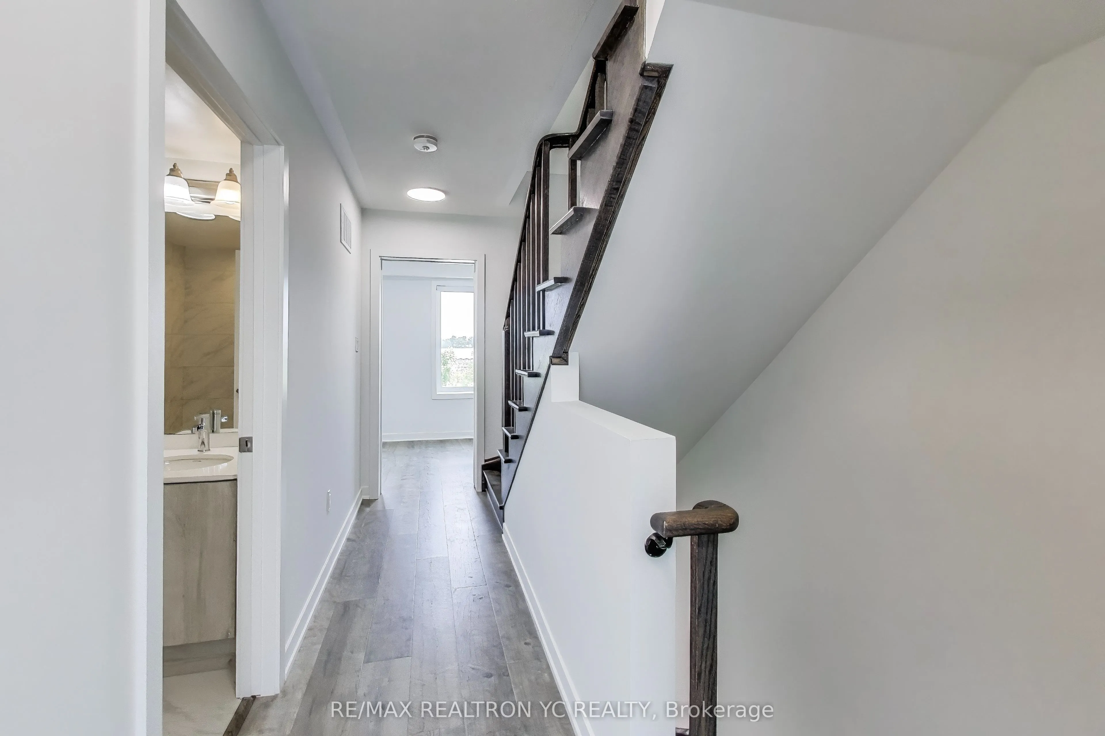 175 Downsview Park Boulevard