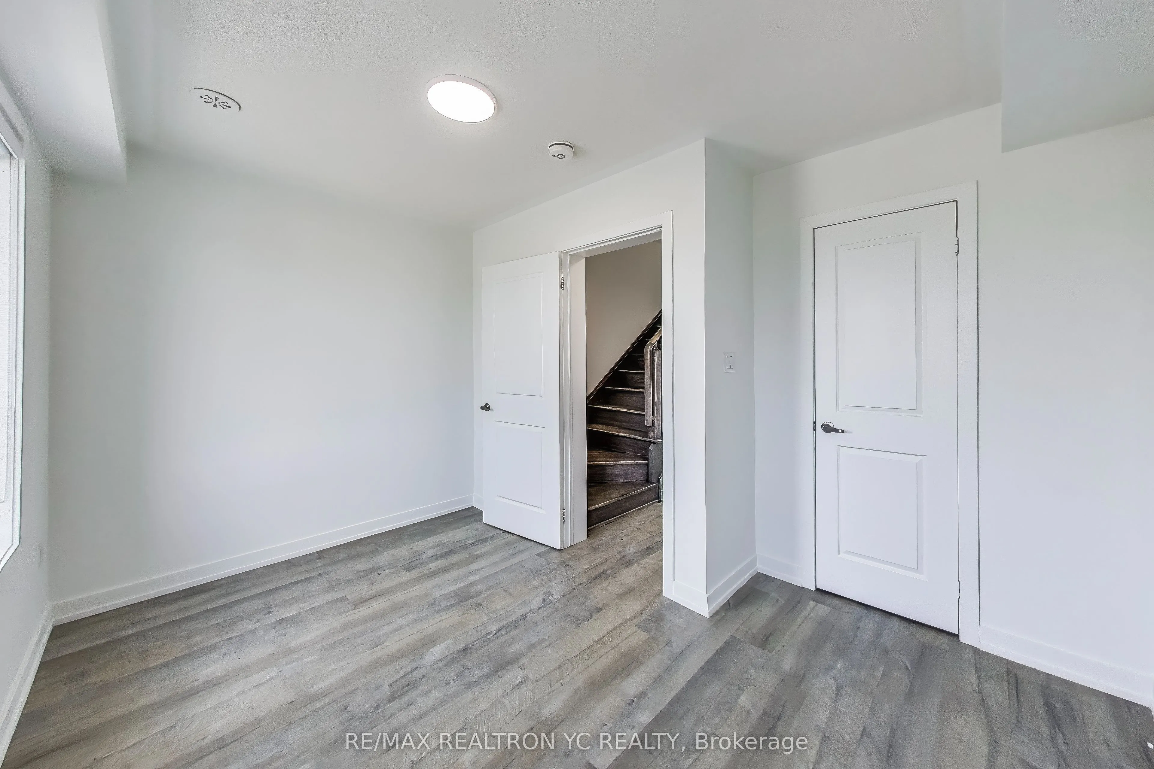 175 Downsview Park Boulevard