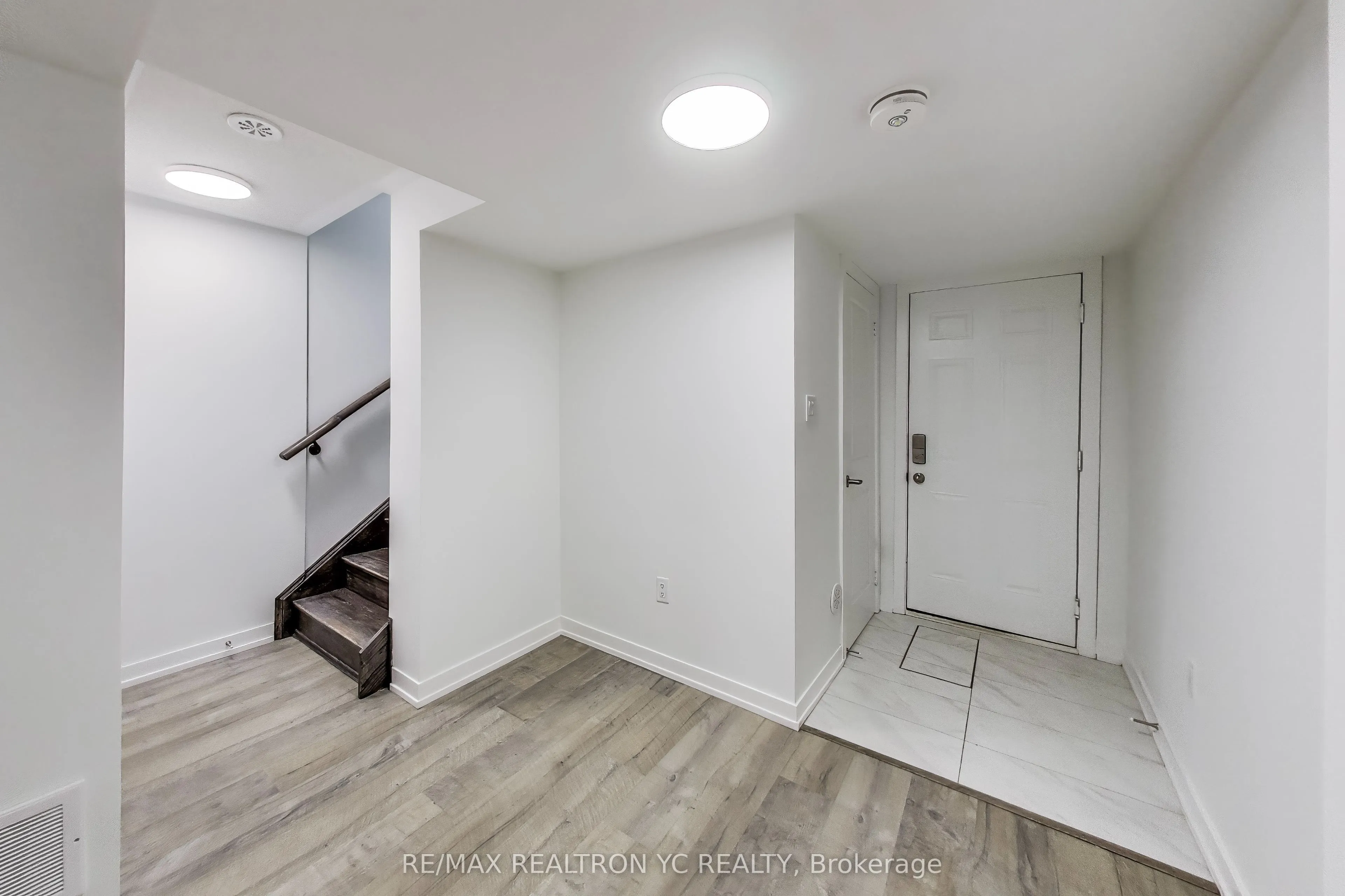175 Downsview Park Boulevard