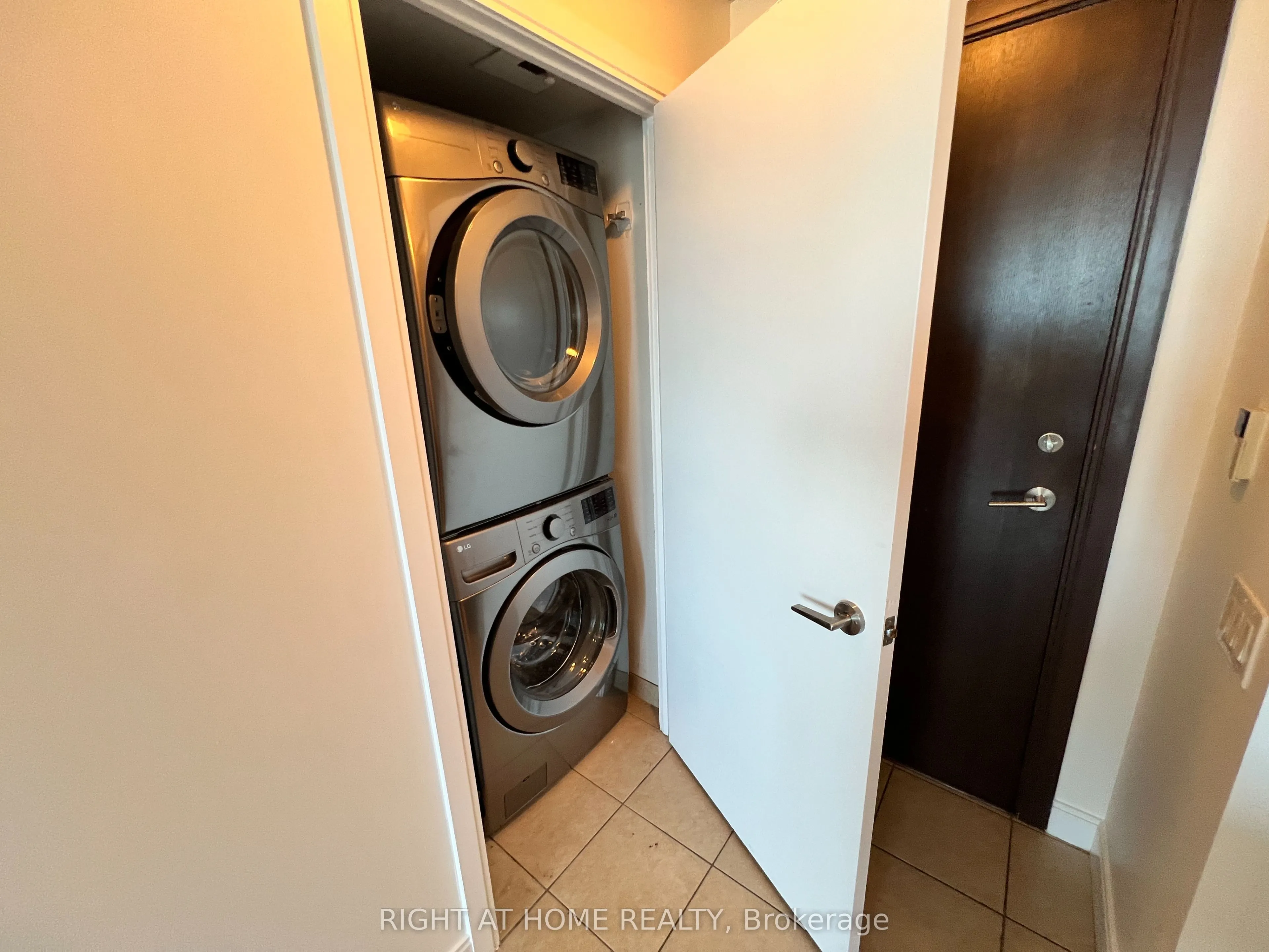 25 Viking Lane, #1253