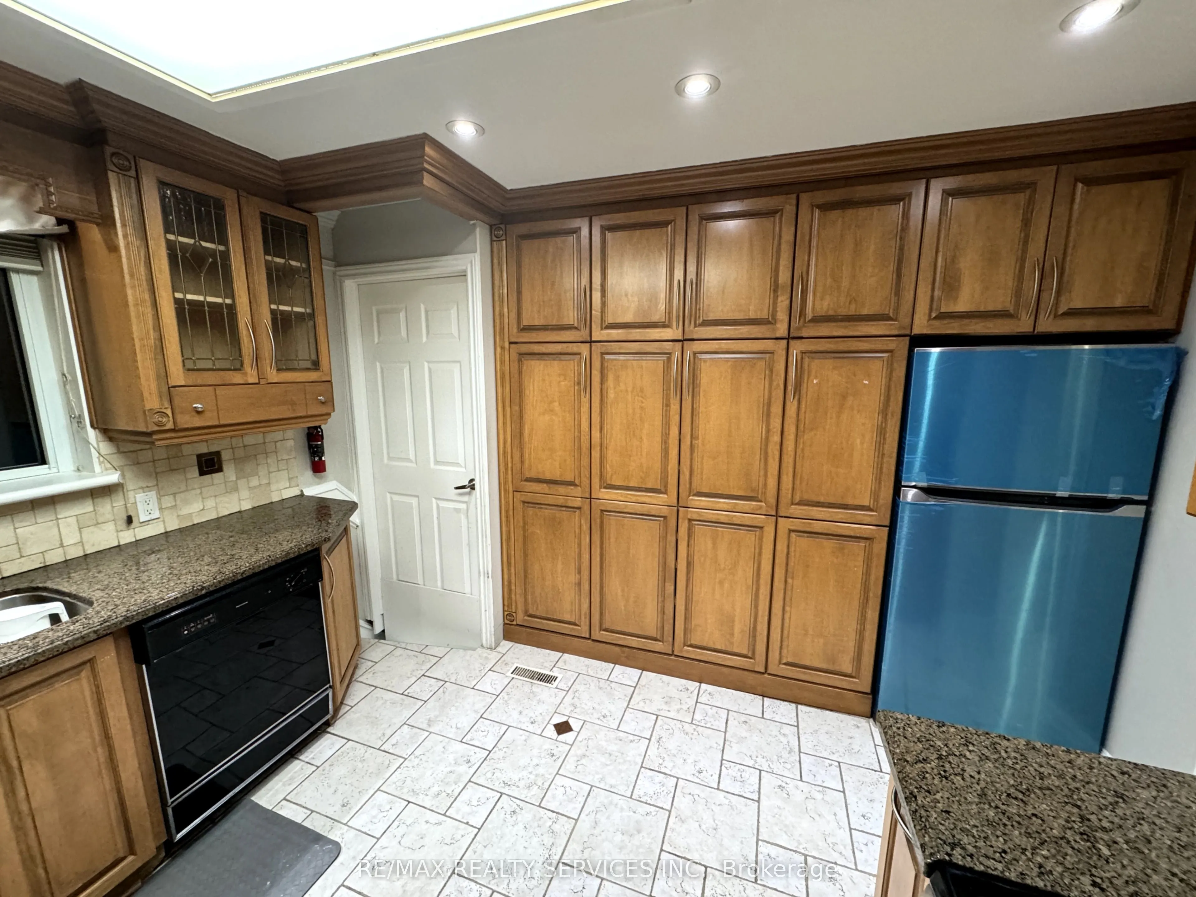 4 Flavian Crescent