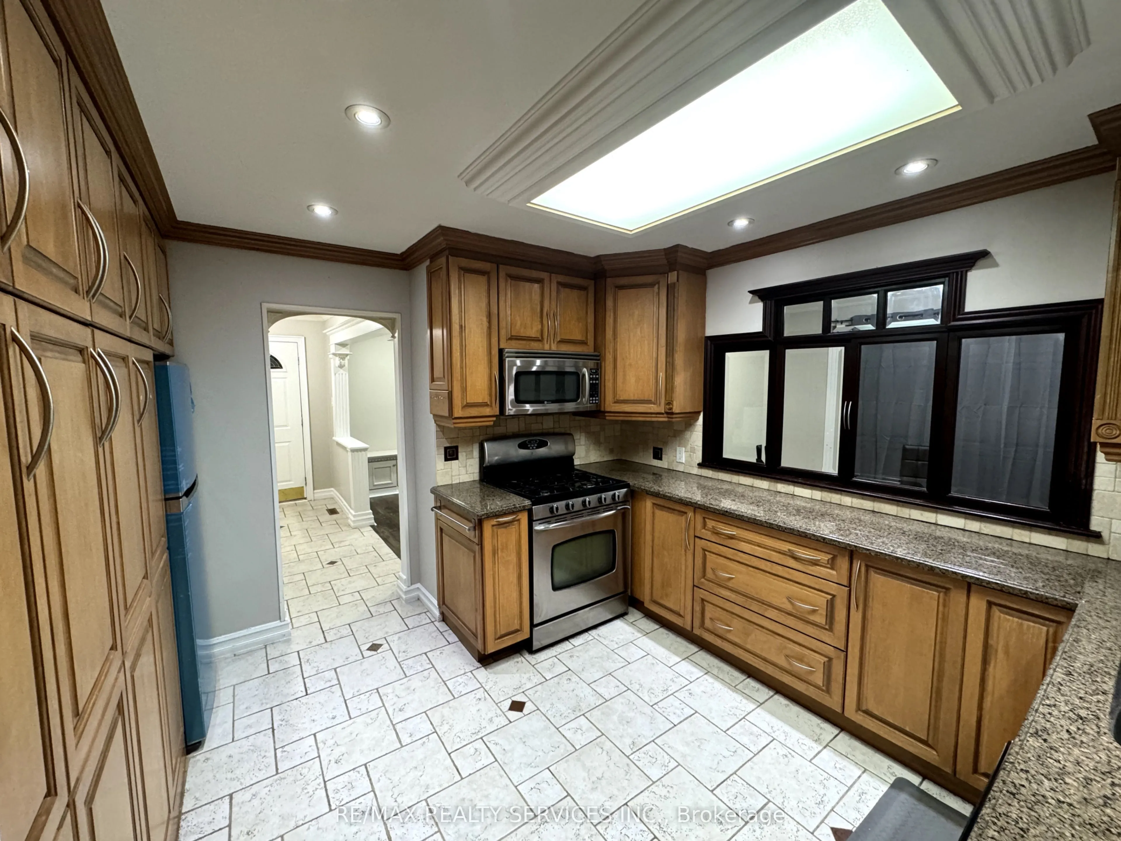 4 Flavian Crescent