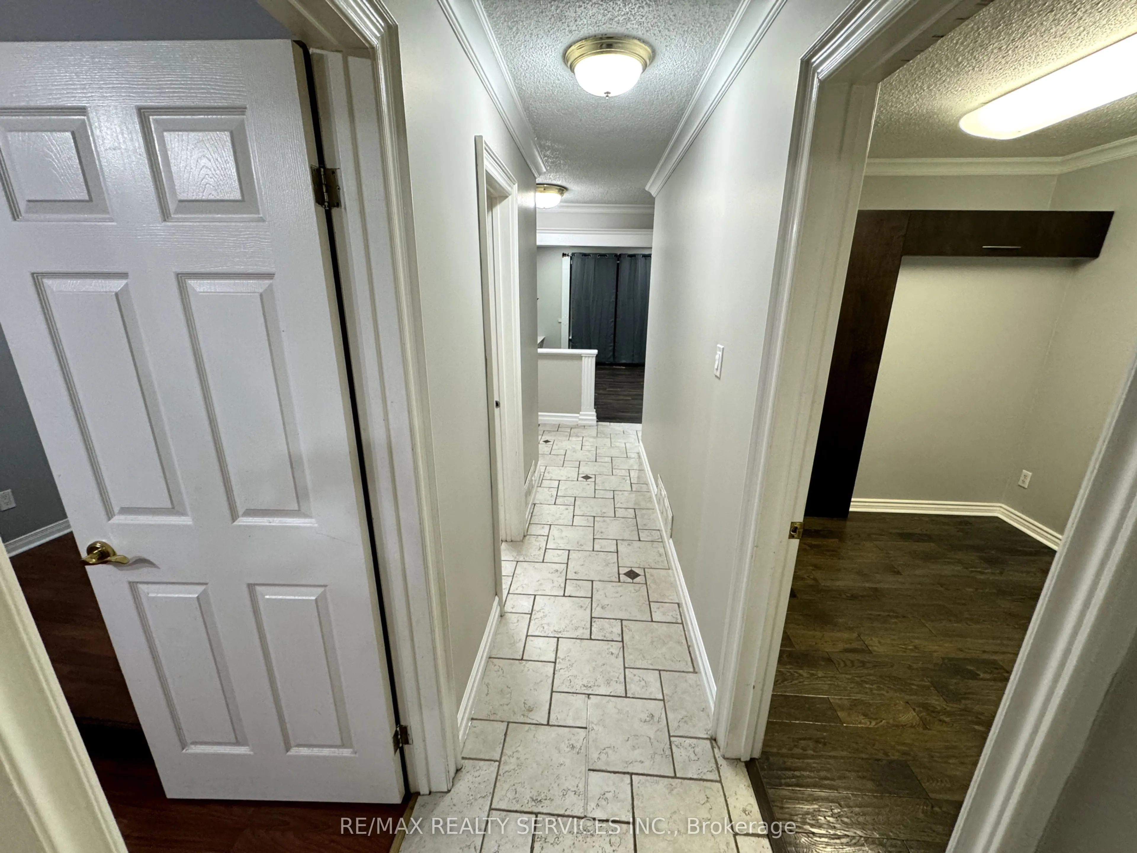 4 Flavian Crescent