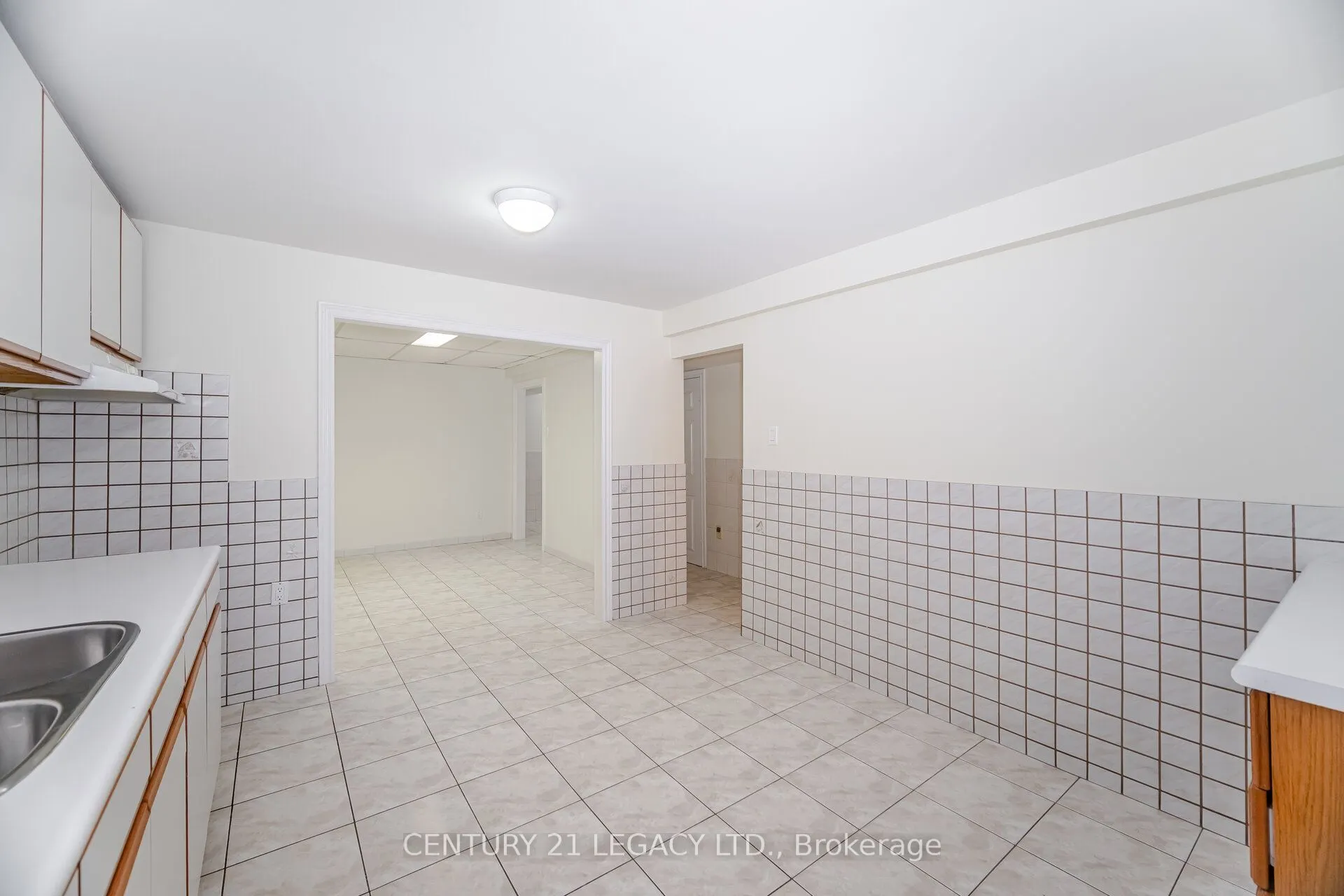3182 Bracknell Crescent