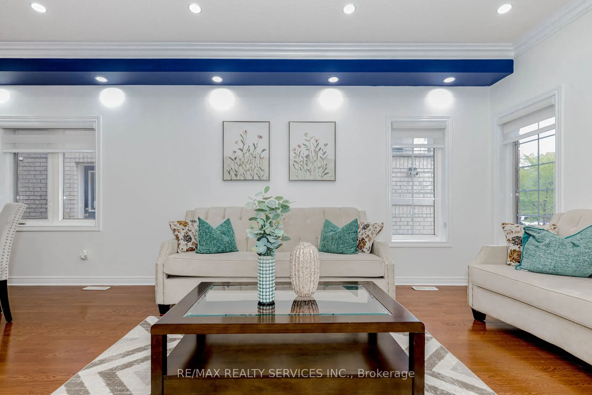 10 Cedarsprings Way