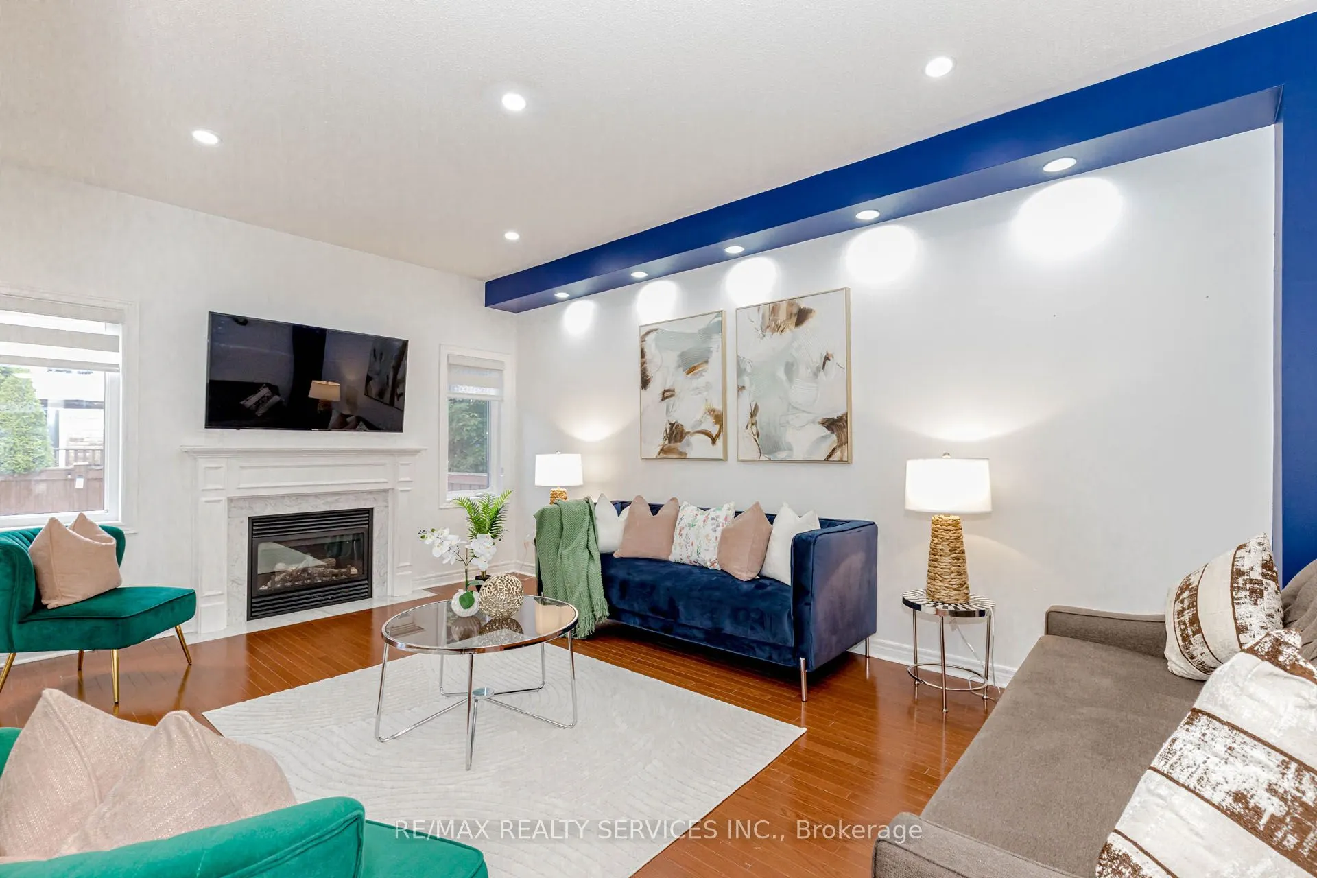 10 Cedarsprings Way