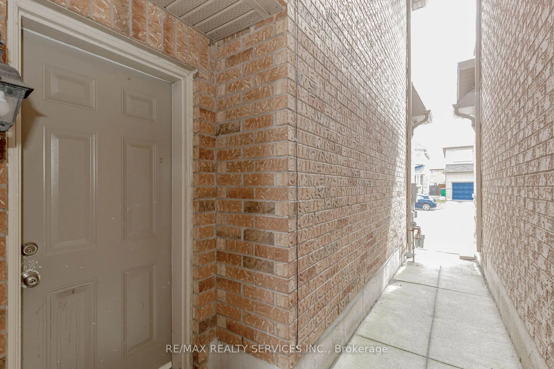 10 Cedarsprings Way