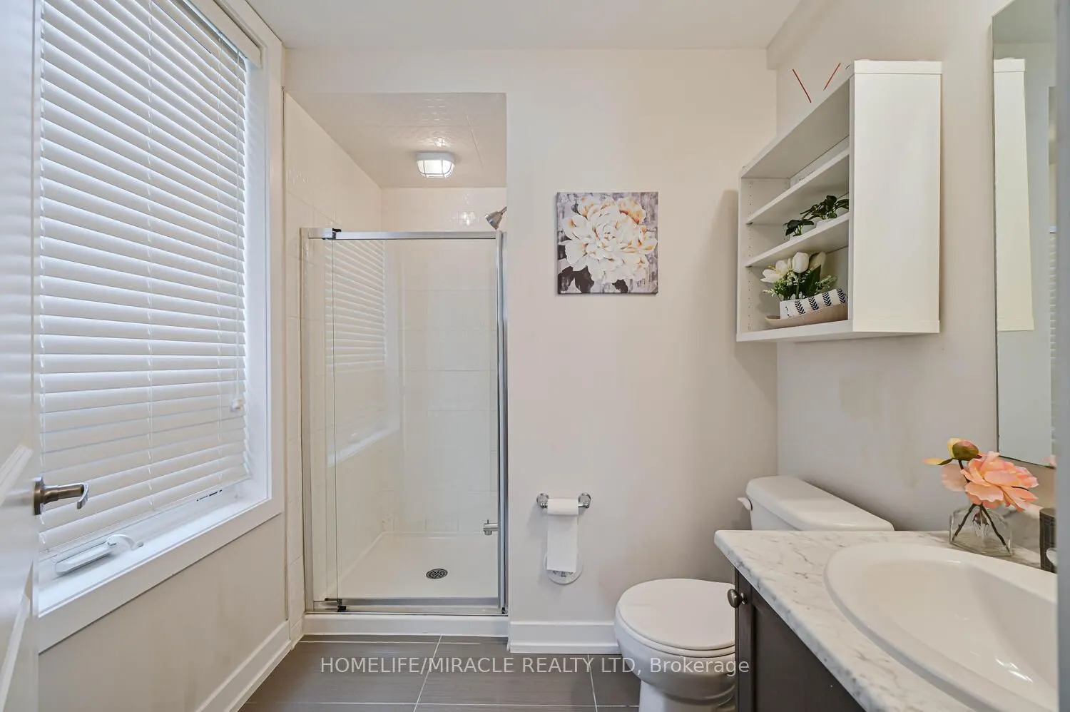 256 ROYAL YORK Road, #114