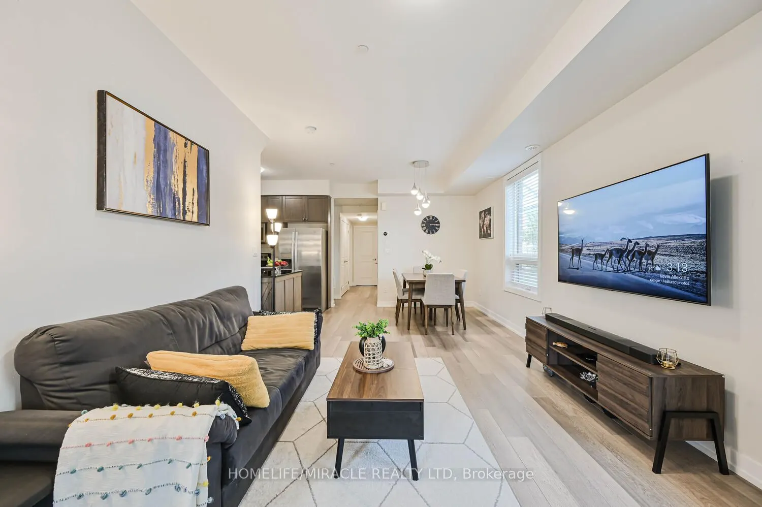 256 ROYAL YORK Road, #114