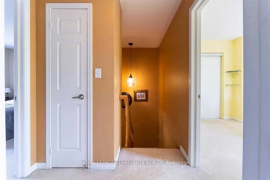 2458 Baintree Crescent
