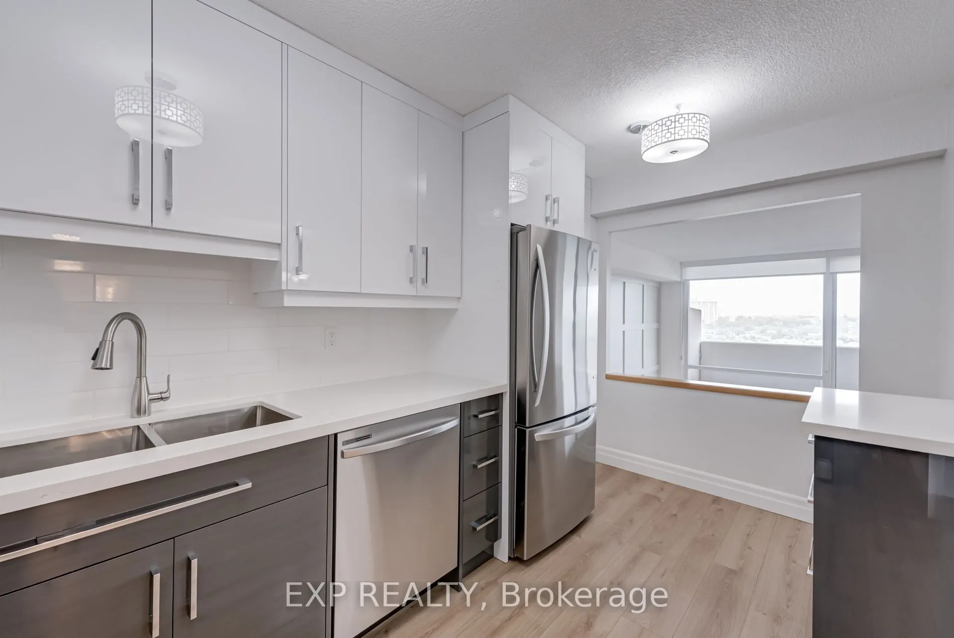 270 Scarlett Road, #1812