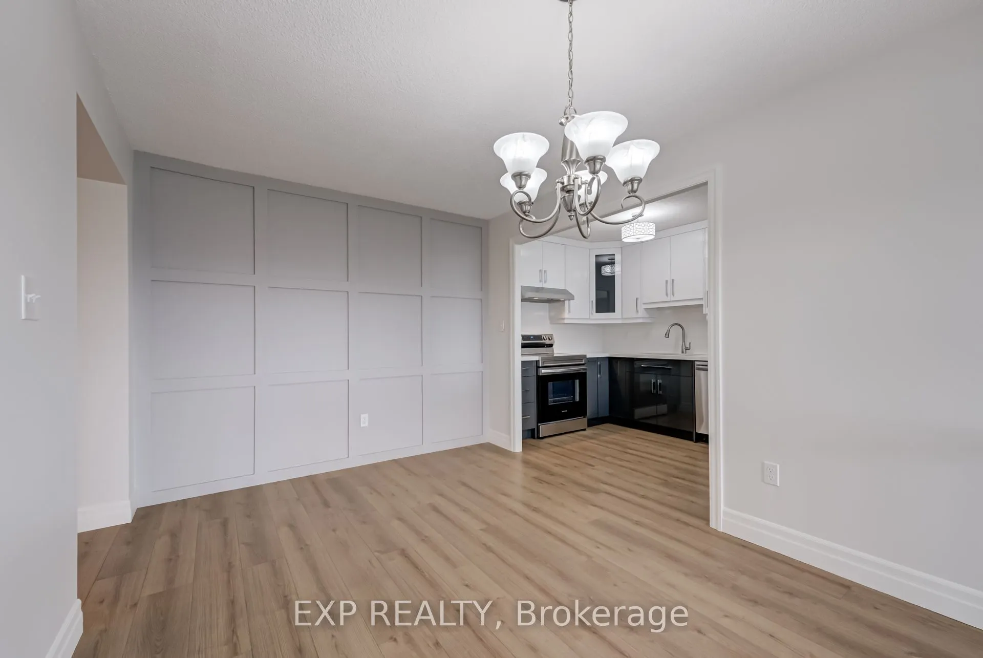 270 Scarlett Road, #1812