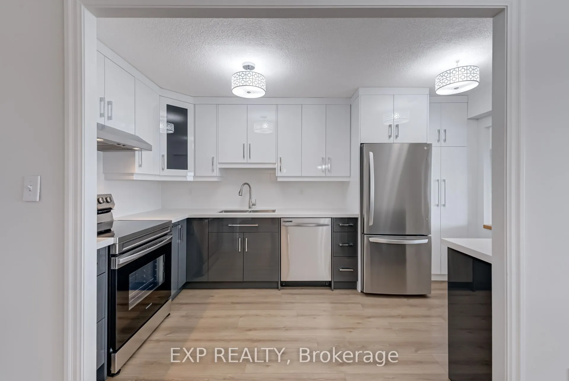270 Scarlett Road, #1812