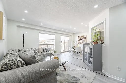 47 Heartleaf Crescent