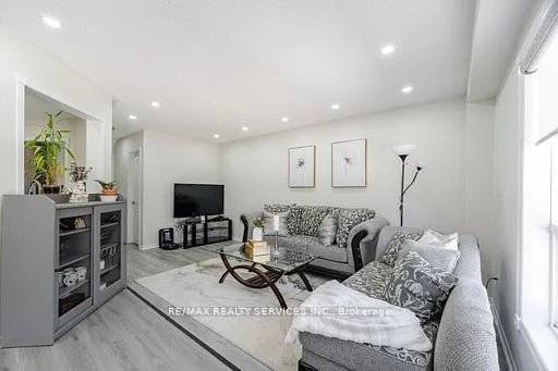 47 Heartleaf Crescent