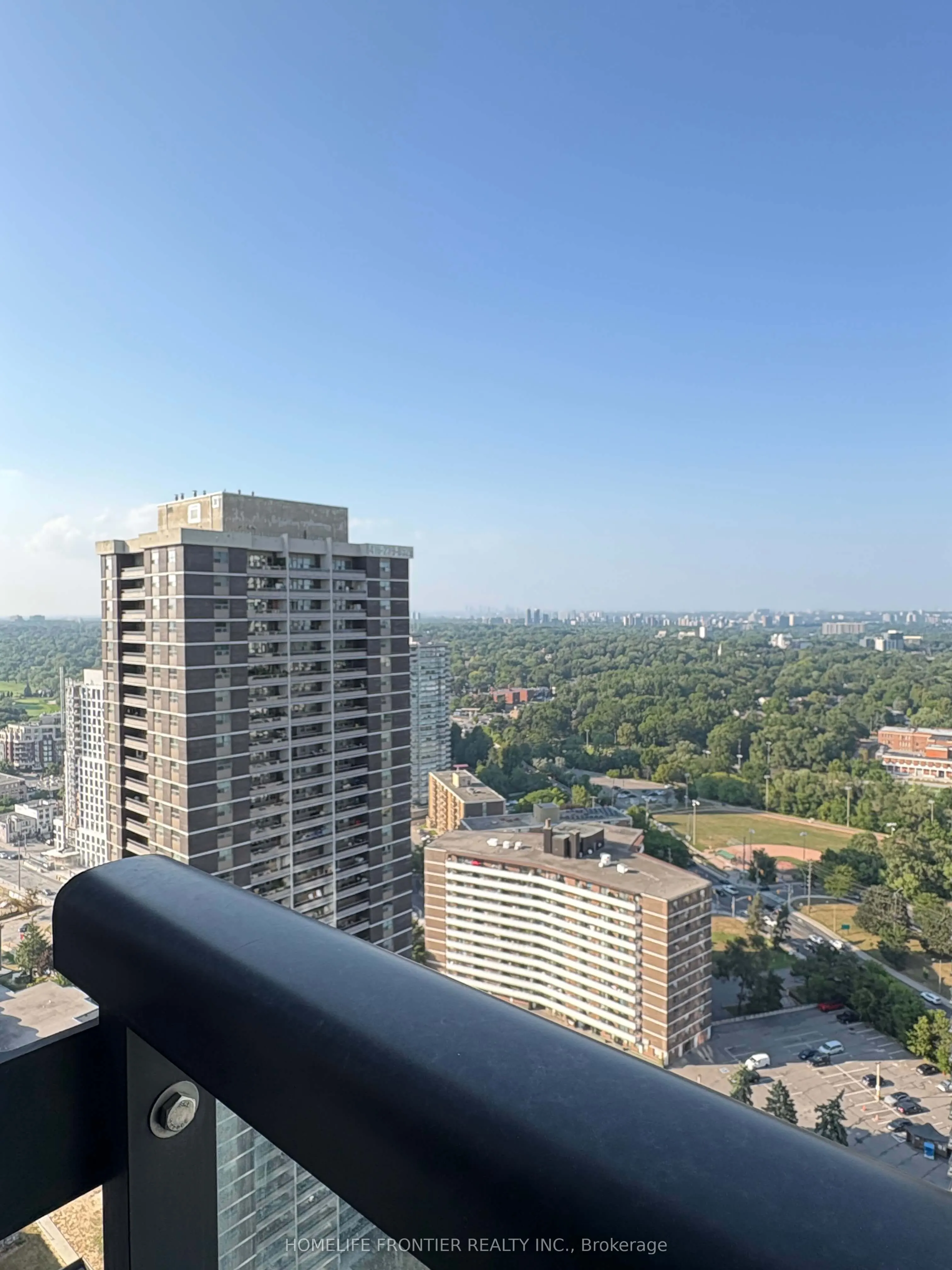 9 Mabelle Avenue, #3219