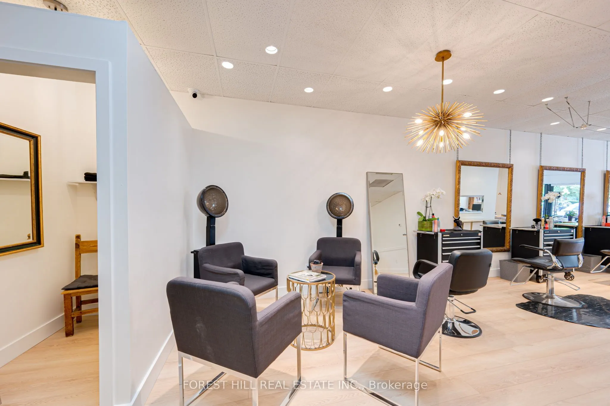 49 Mississauga Road N, #3